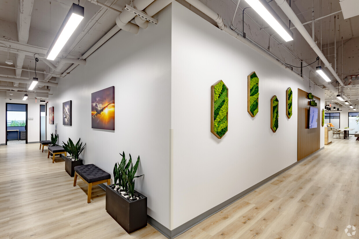 Office Evolution - West Palm Beach photo 10