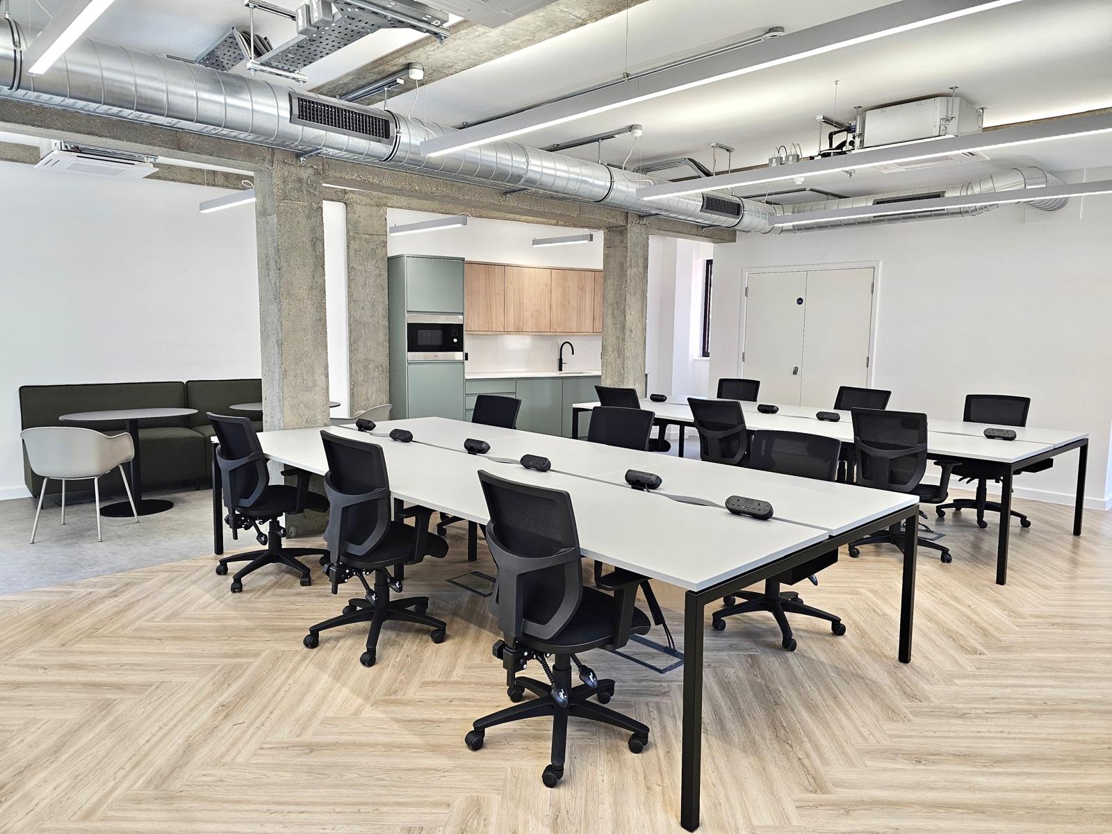4-10 Artillery Lane  photo 6