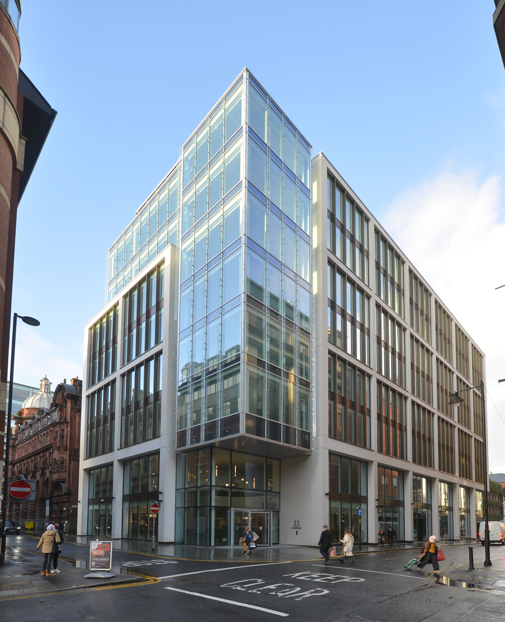 11 York Street photo 3