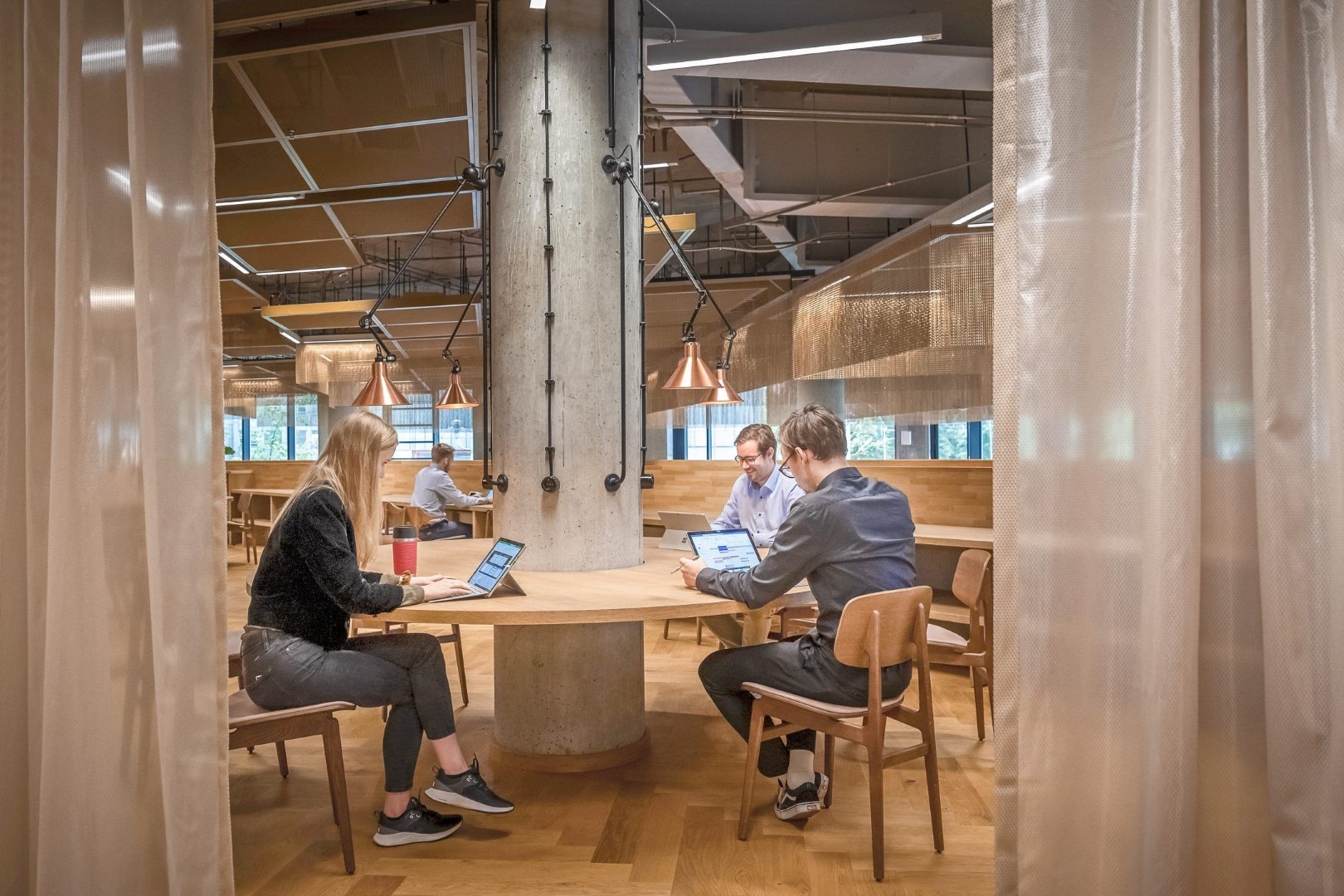 EDGE Workspaces Grand Central photo 6