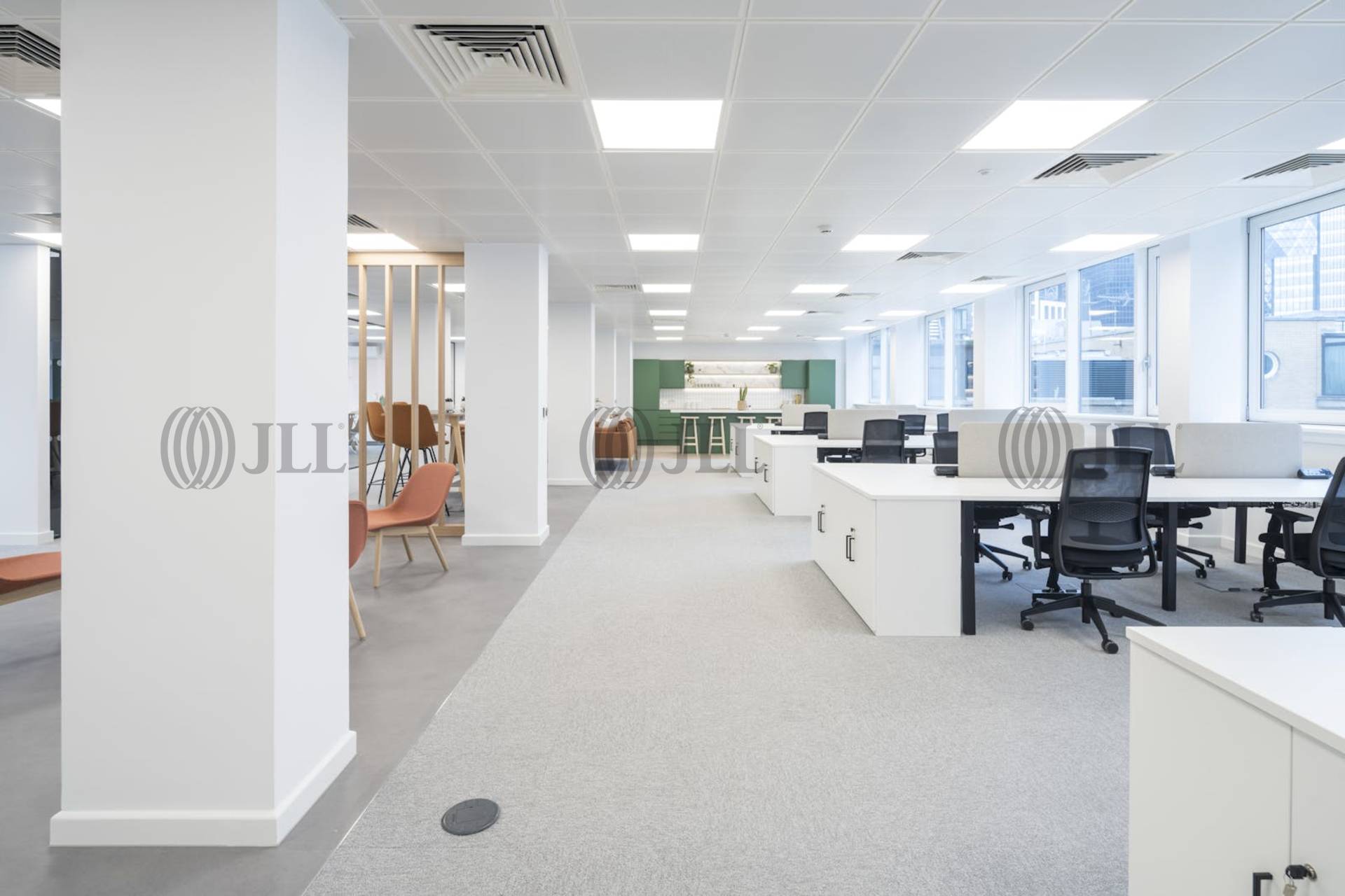30 Minories photo 9