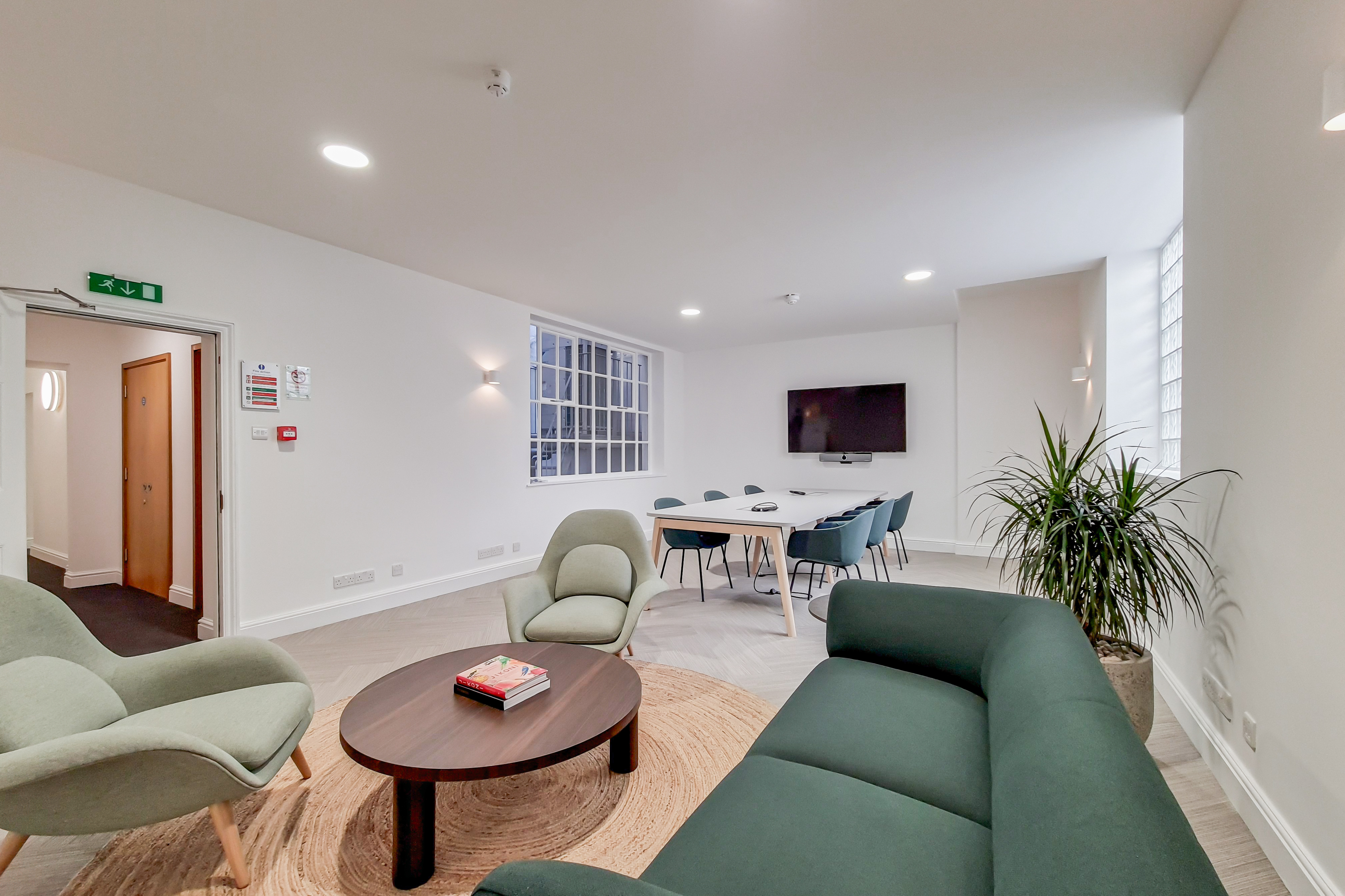 3 Fitzhardinge Street photo 6