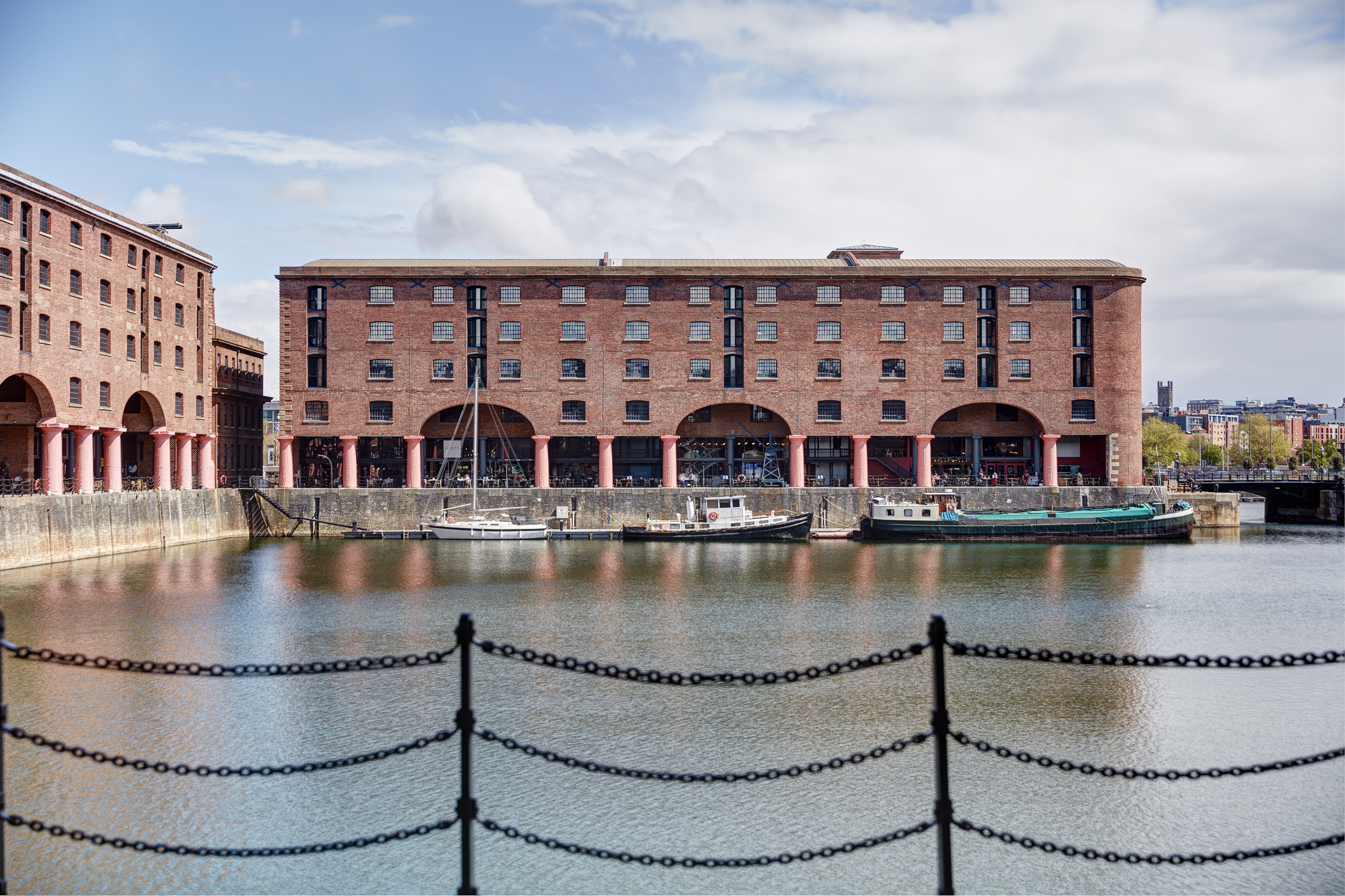 Liverpool photo 7