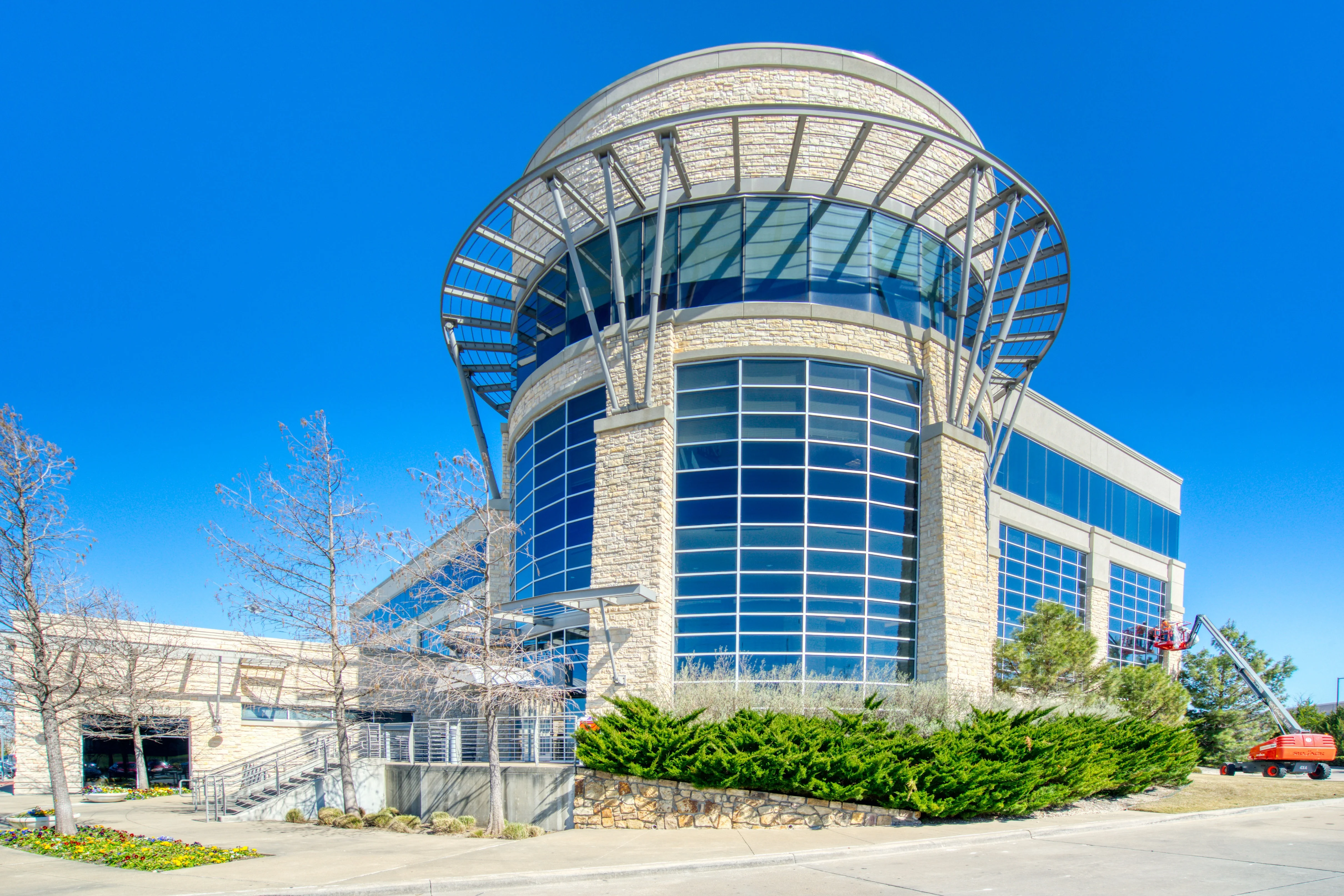 610 Uptown Boulevard