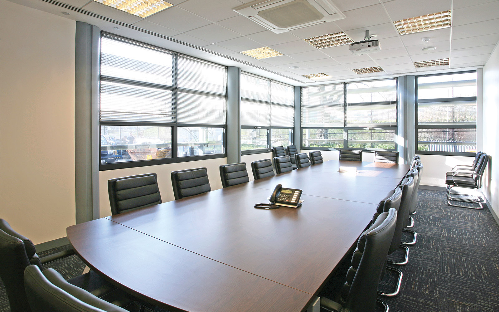 Orion House - Welwyn Garden City photo 2