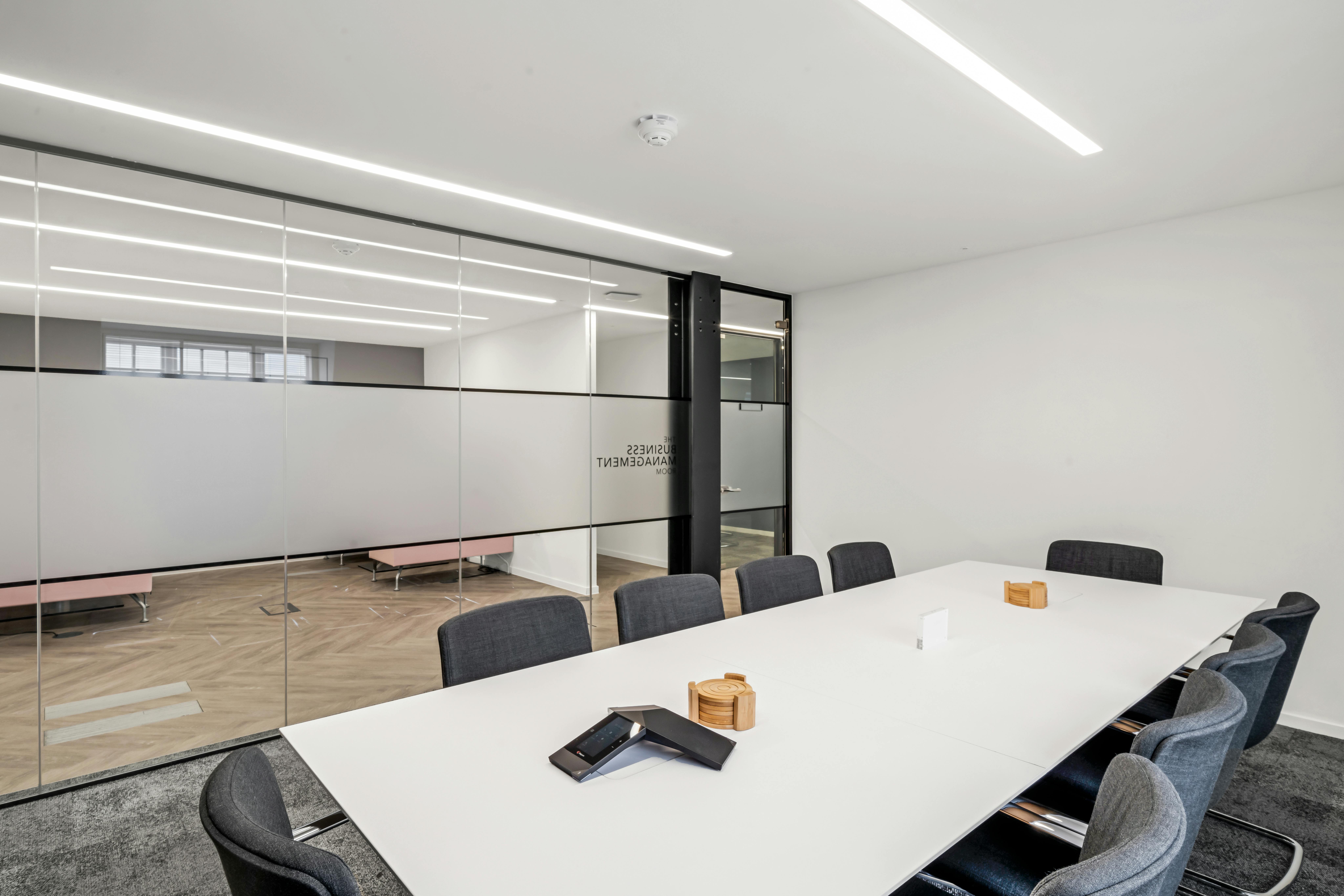 180 Great Portland Street photo 3