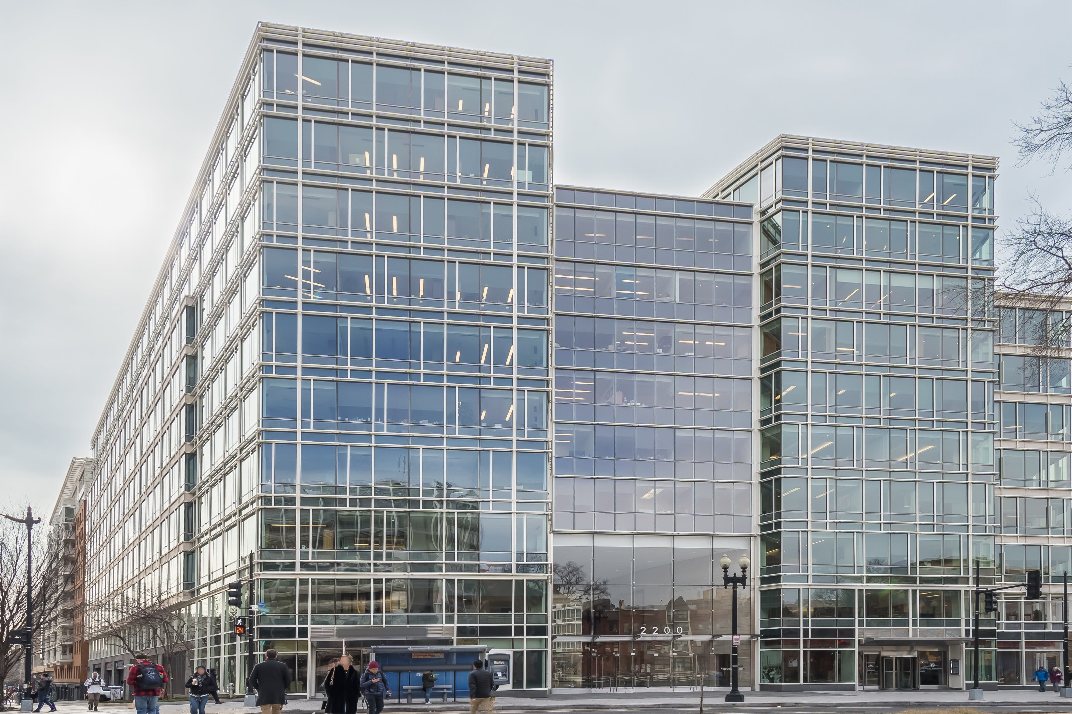 2200 Pennsylvania Avenue