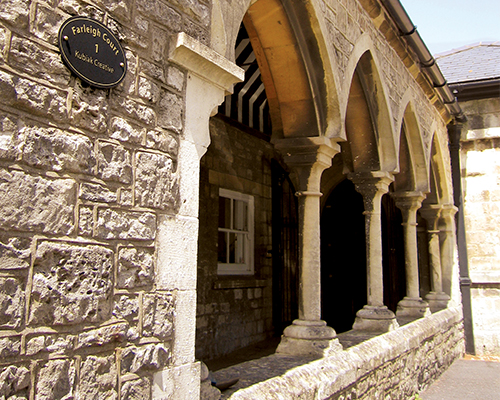 No.5 Farleigh Court photo 3
