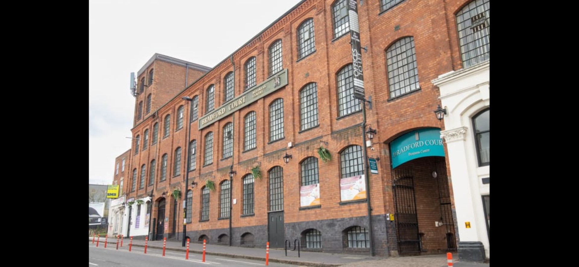 Bradford Court Business Centre  photo 2