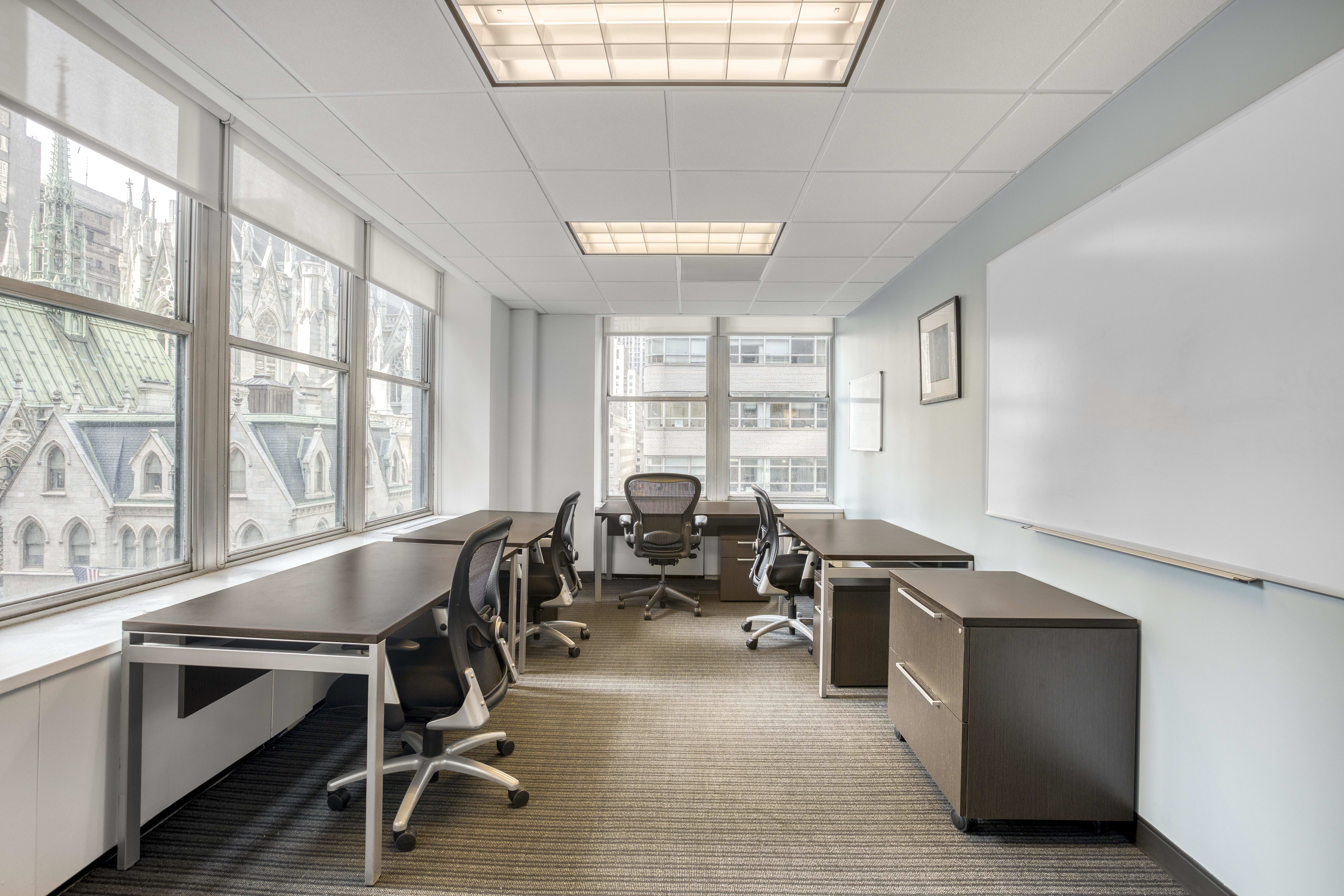 477 Madison Avenue photo 4