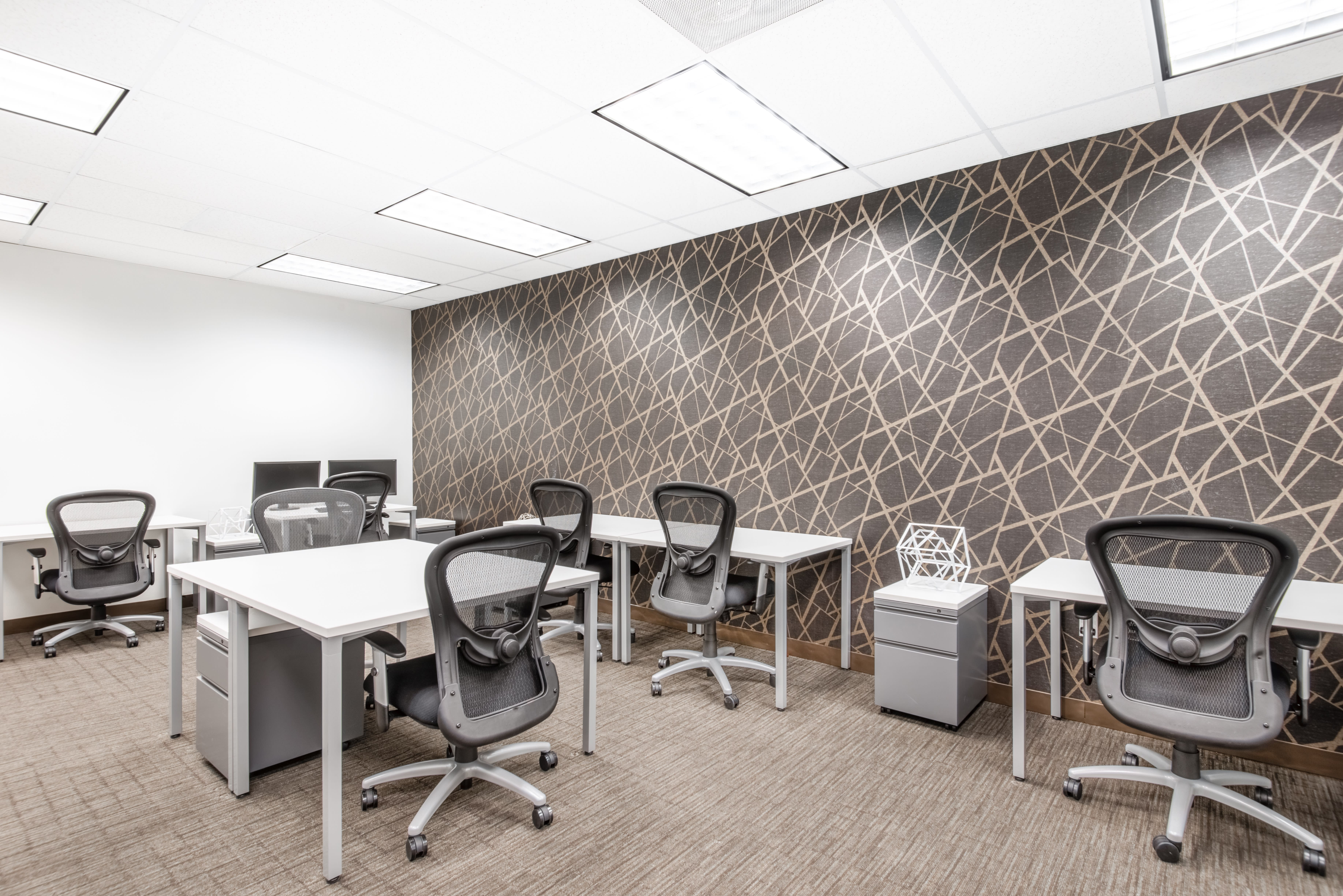 Lake Success Corporate Center photo 6