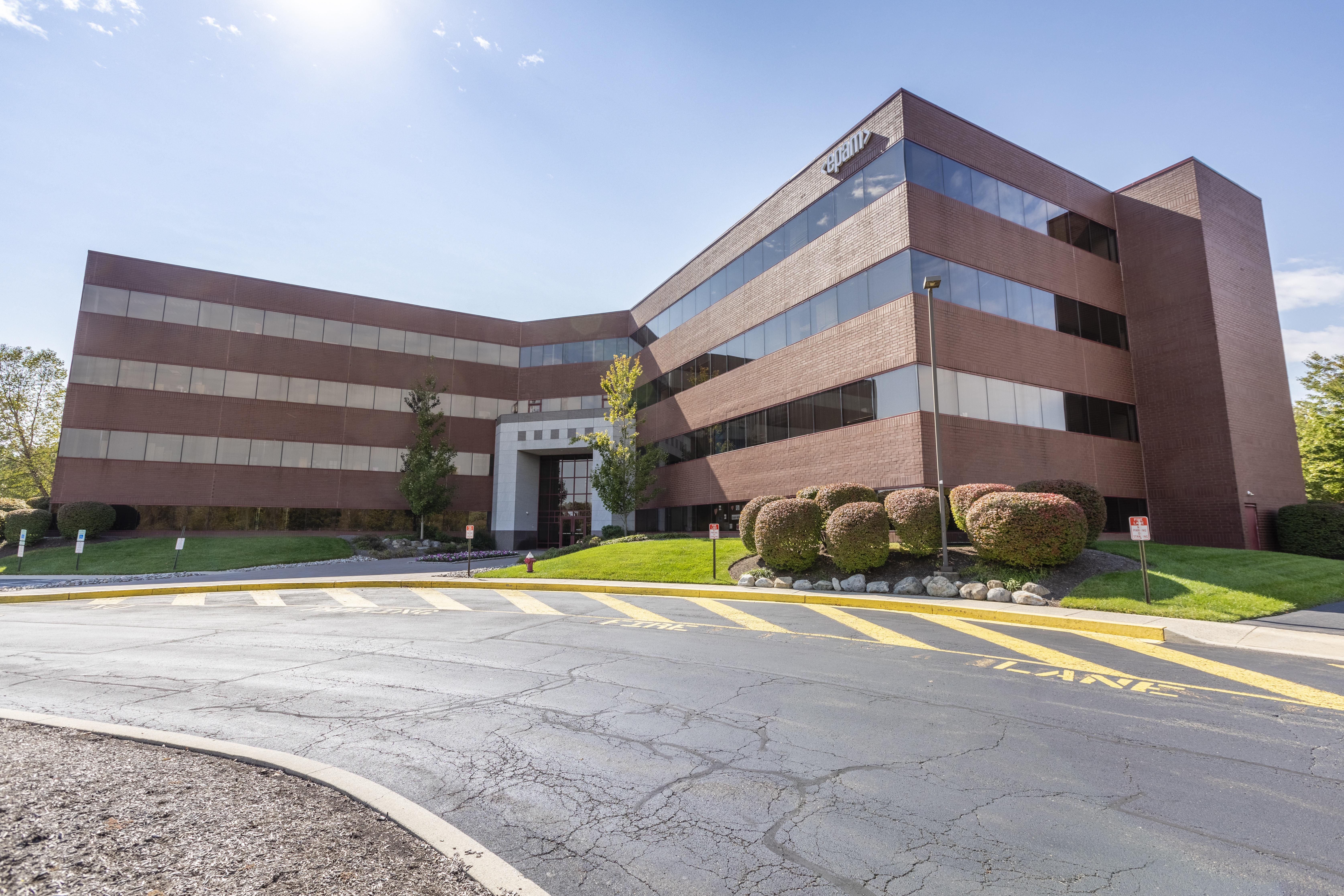 Silver Lake Executive Campus