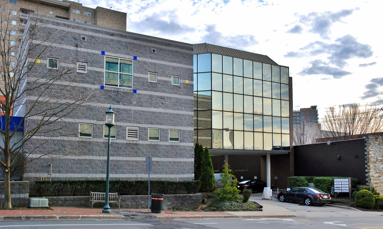 Bethesda - Battery Lane photo 2