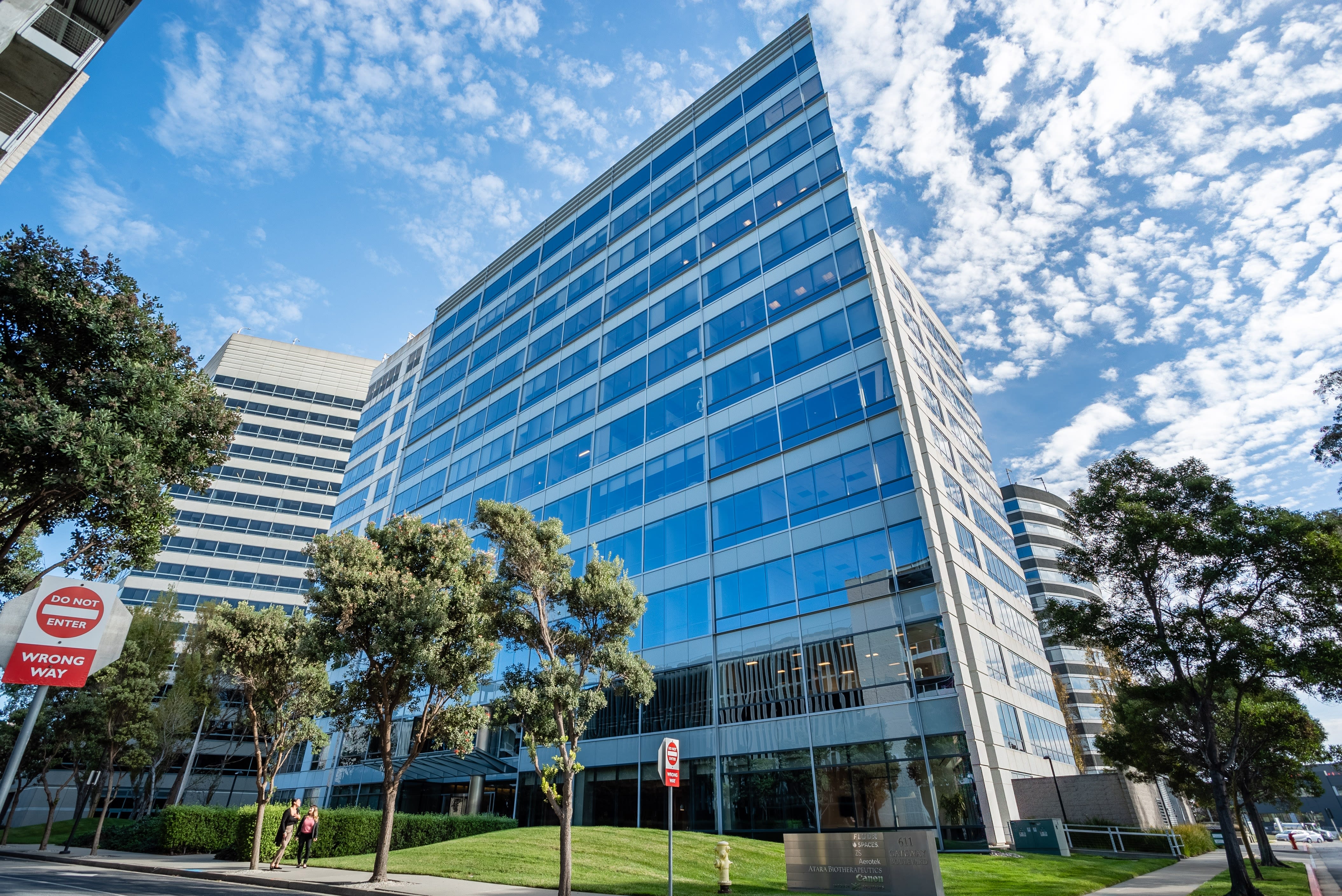 611 Gateway Boulevard