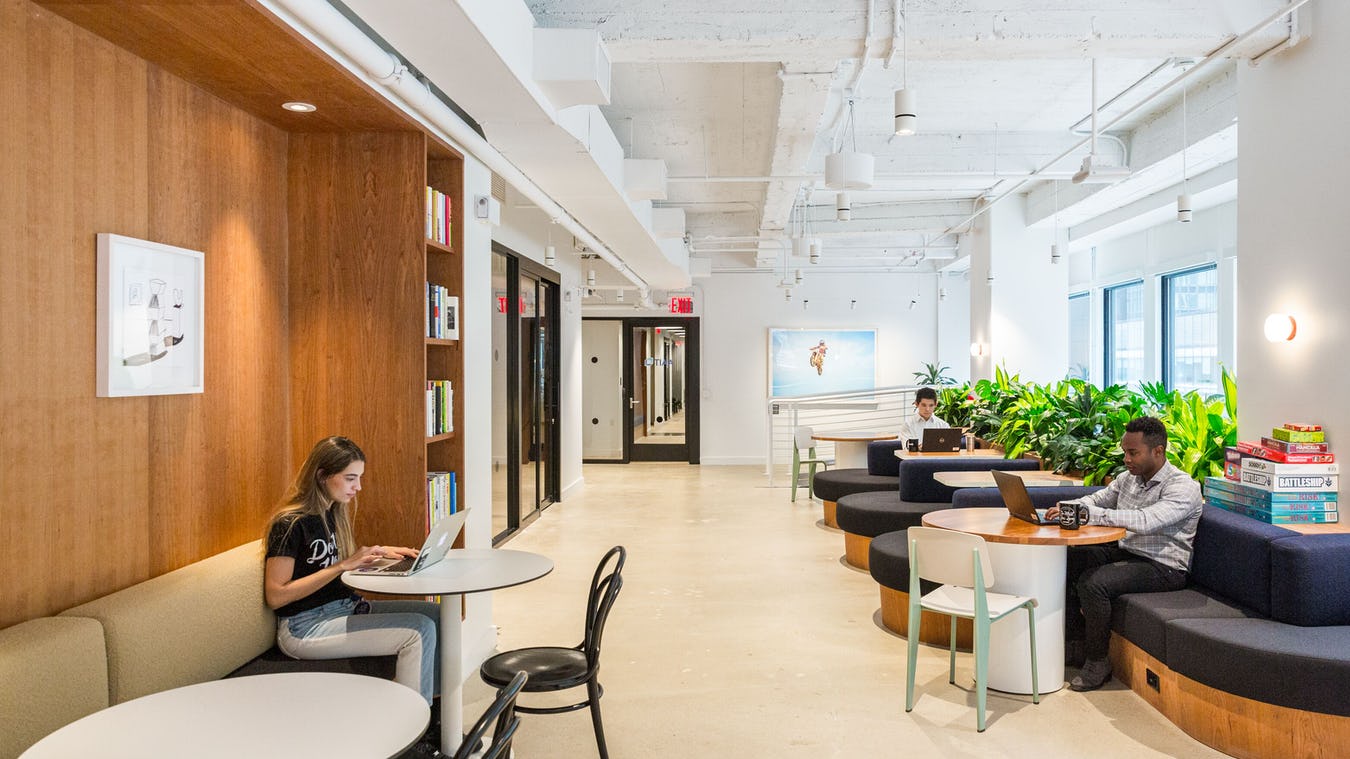 575 Lexington Avenue photo 4