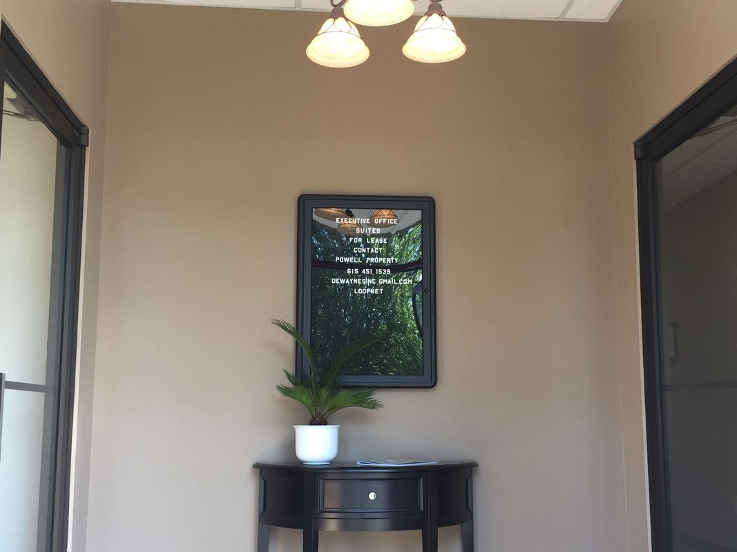 1404 East Broadway photo 3