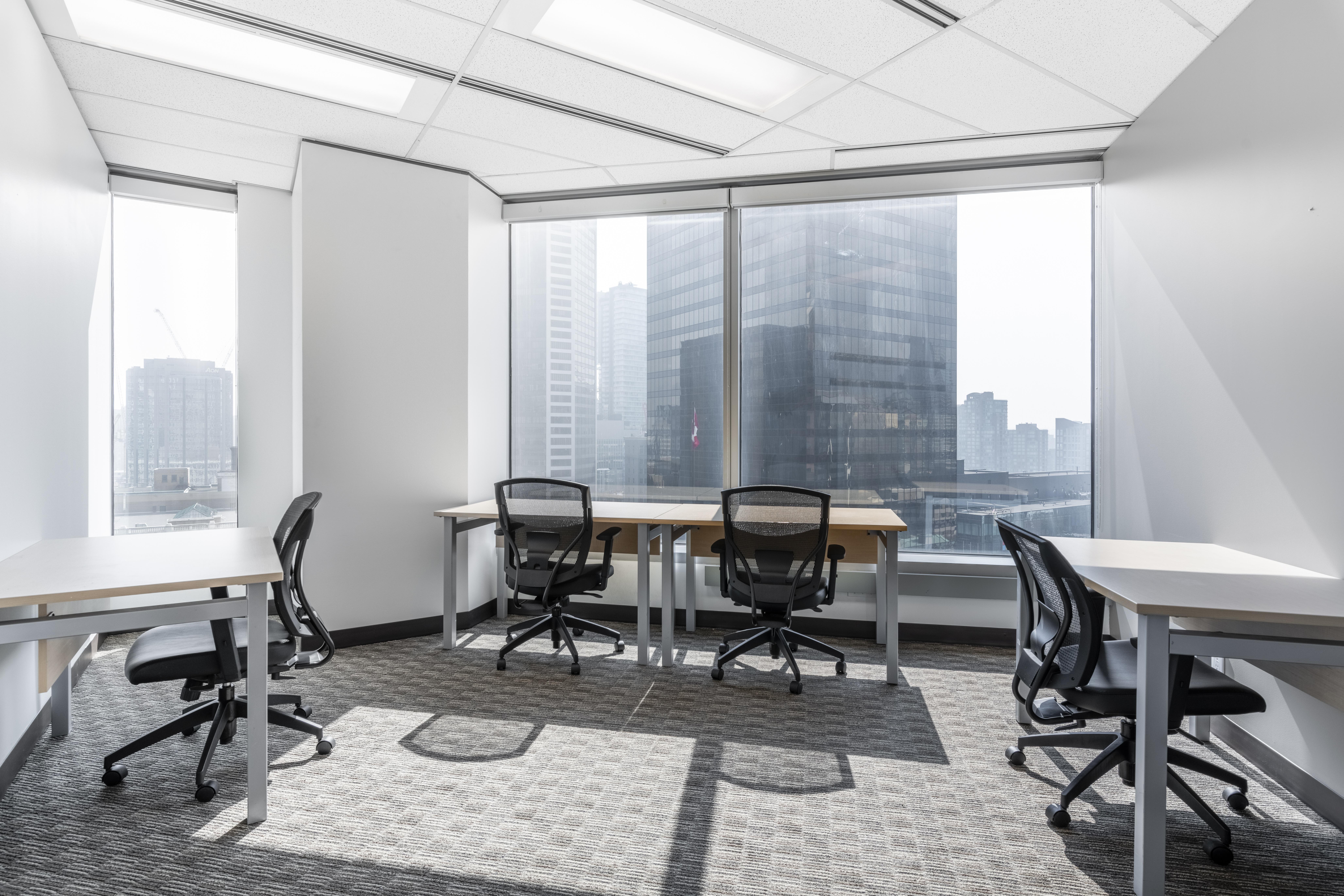 HSBC Canada Building photo 2