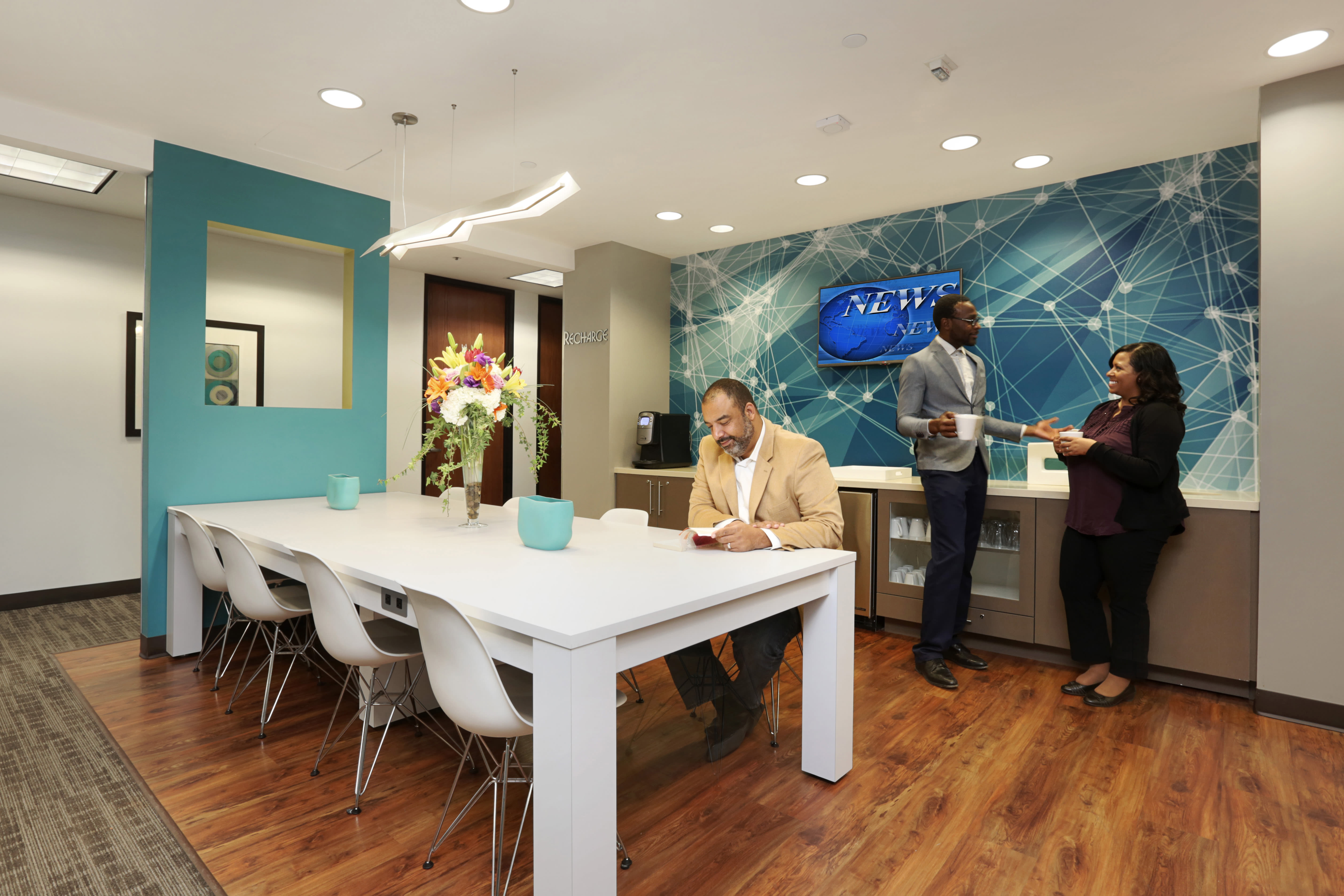 11601 Wilshire Boulevard photo 4