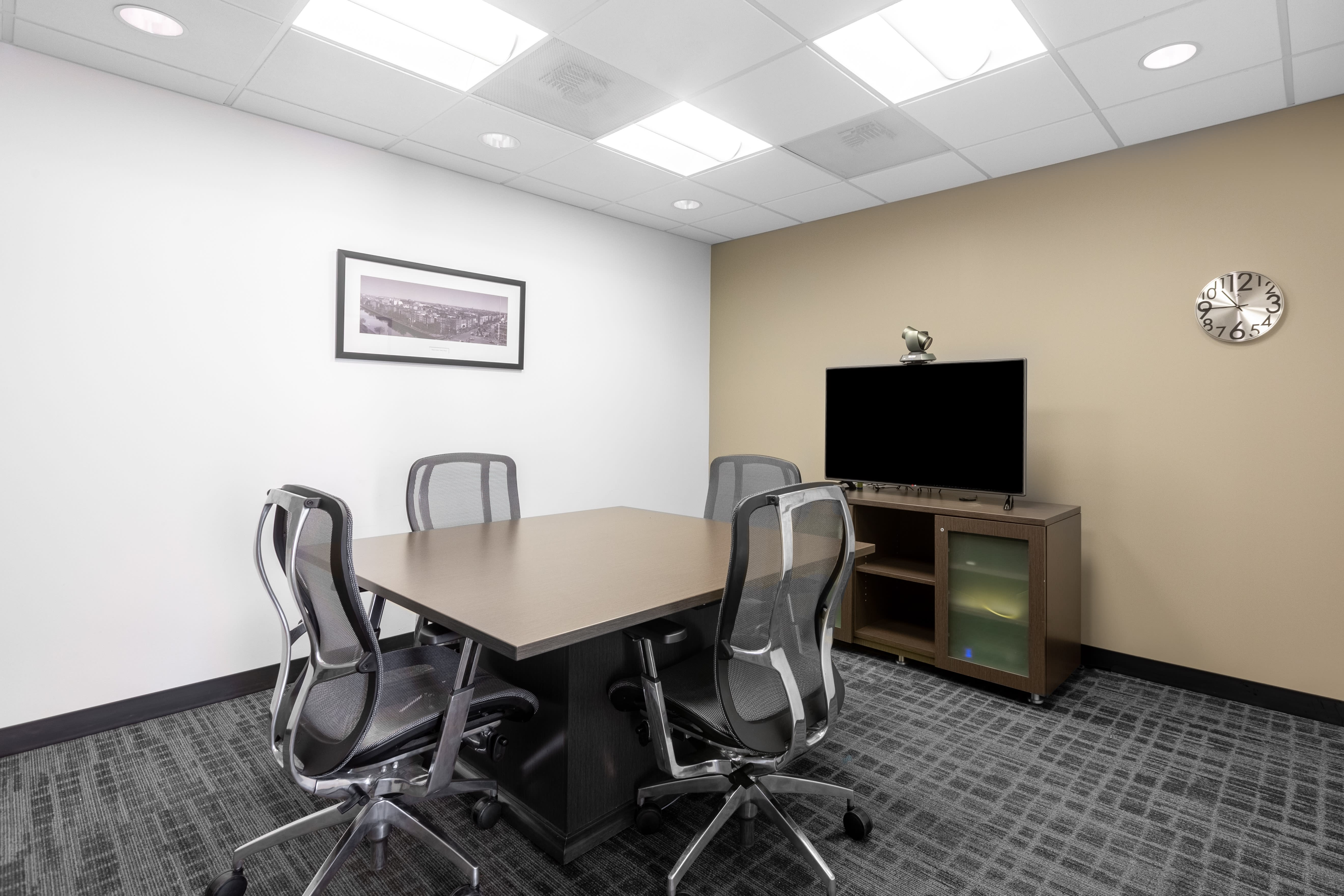 Union Bank Plaza photo 6