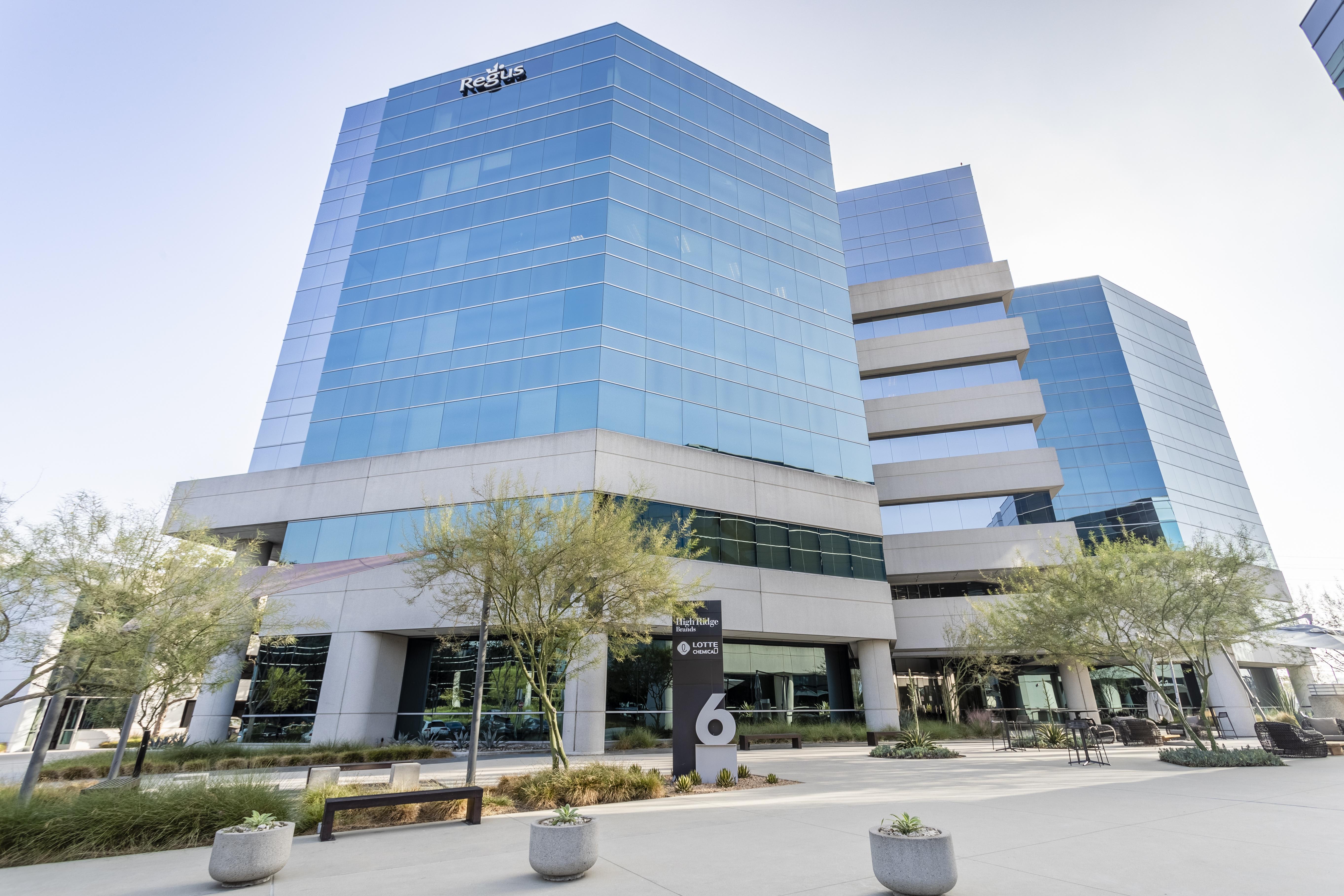 6 Centerpointe Drive