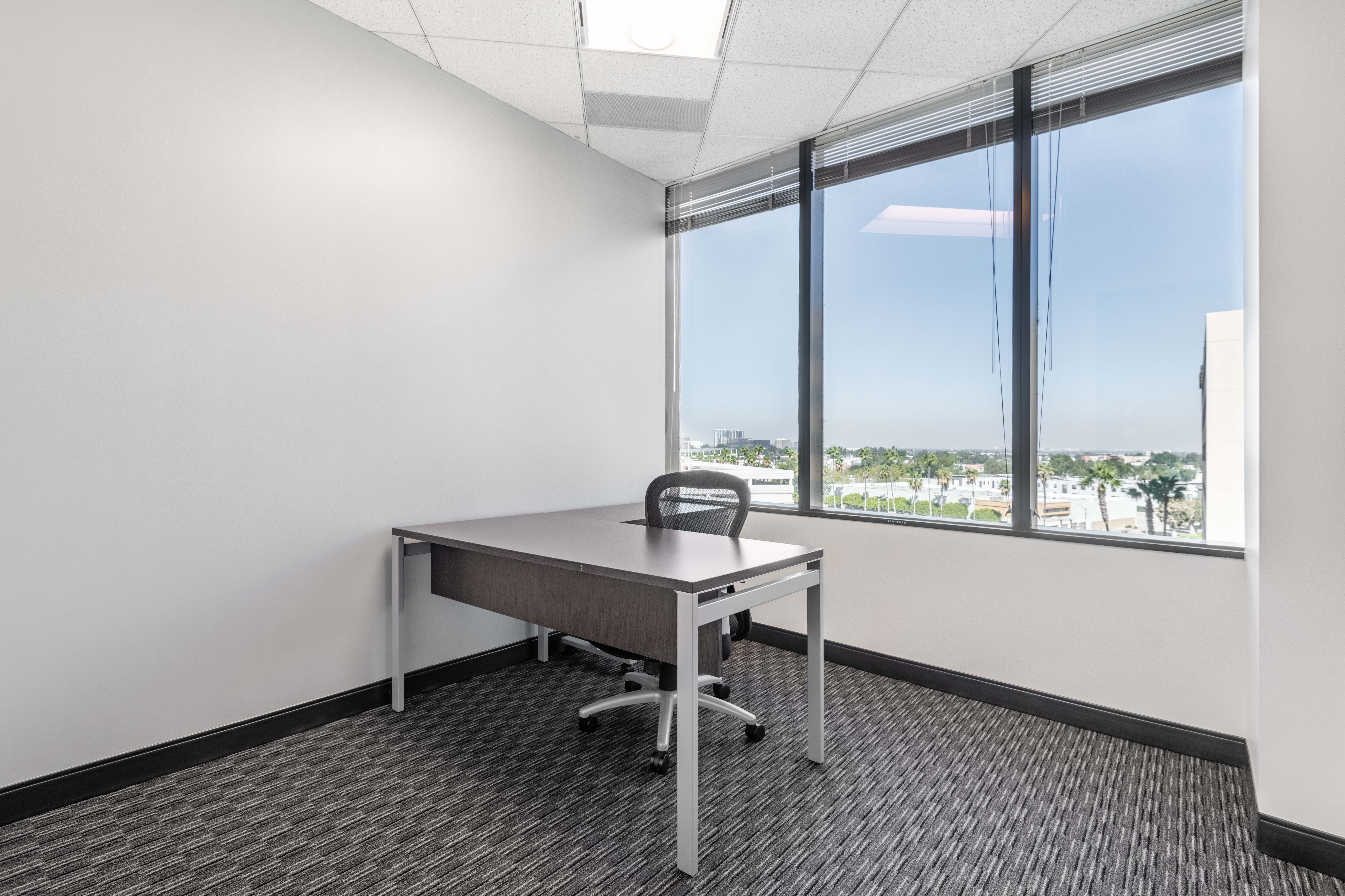 Oracle Tower photo 2