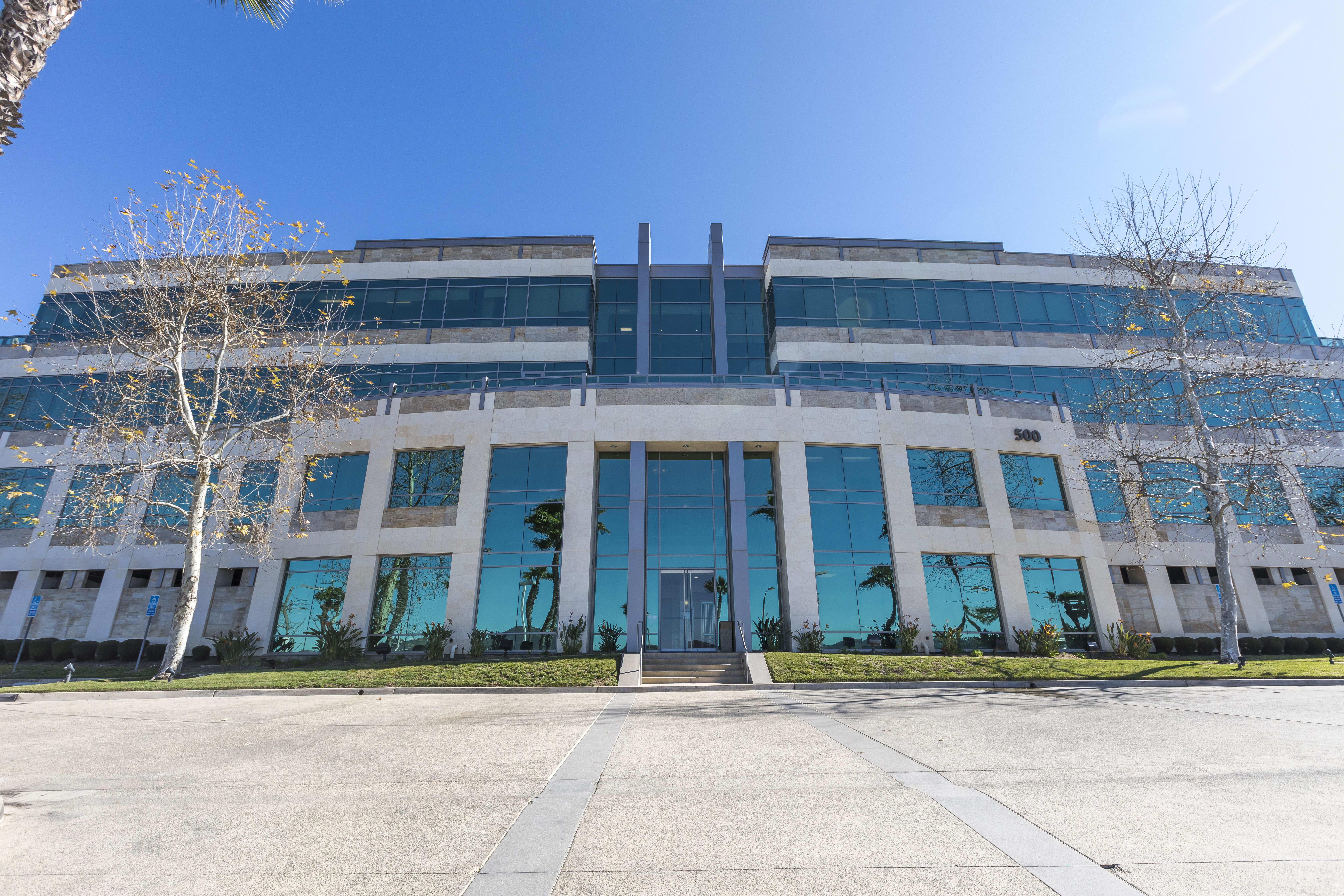 La Terraza Corporate Plaza