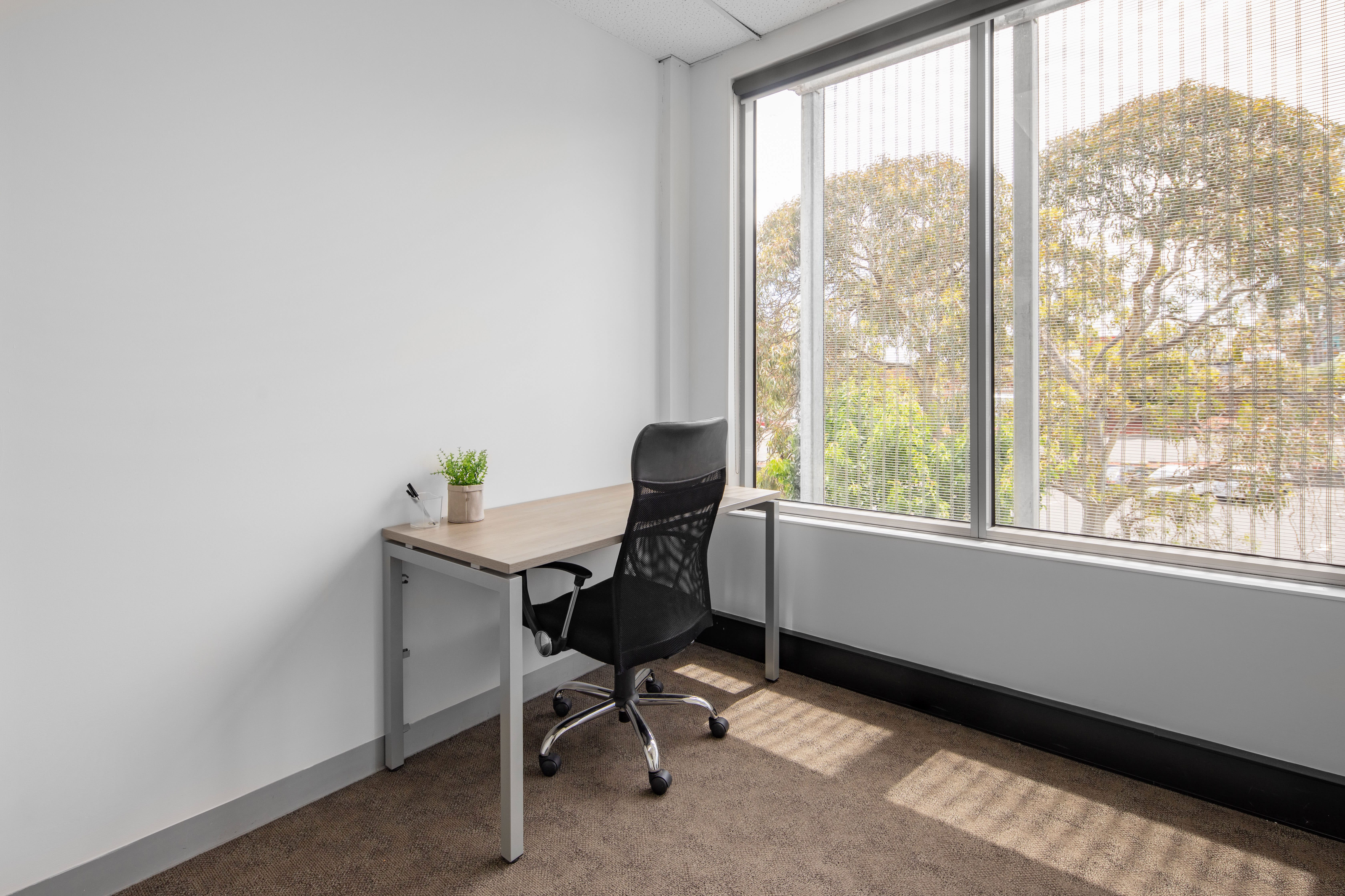 203 Blackburn Road photo 4