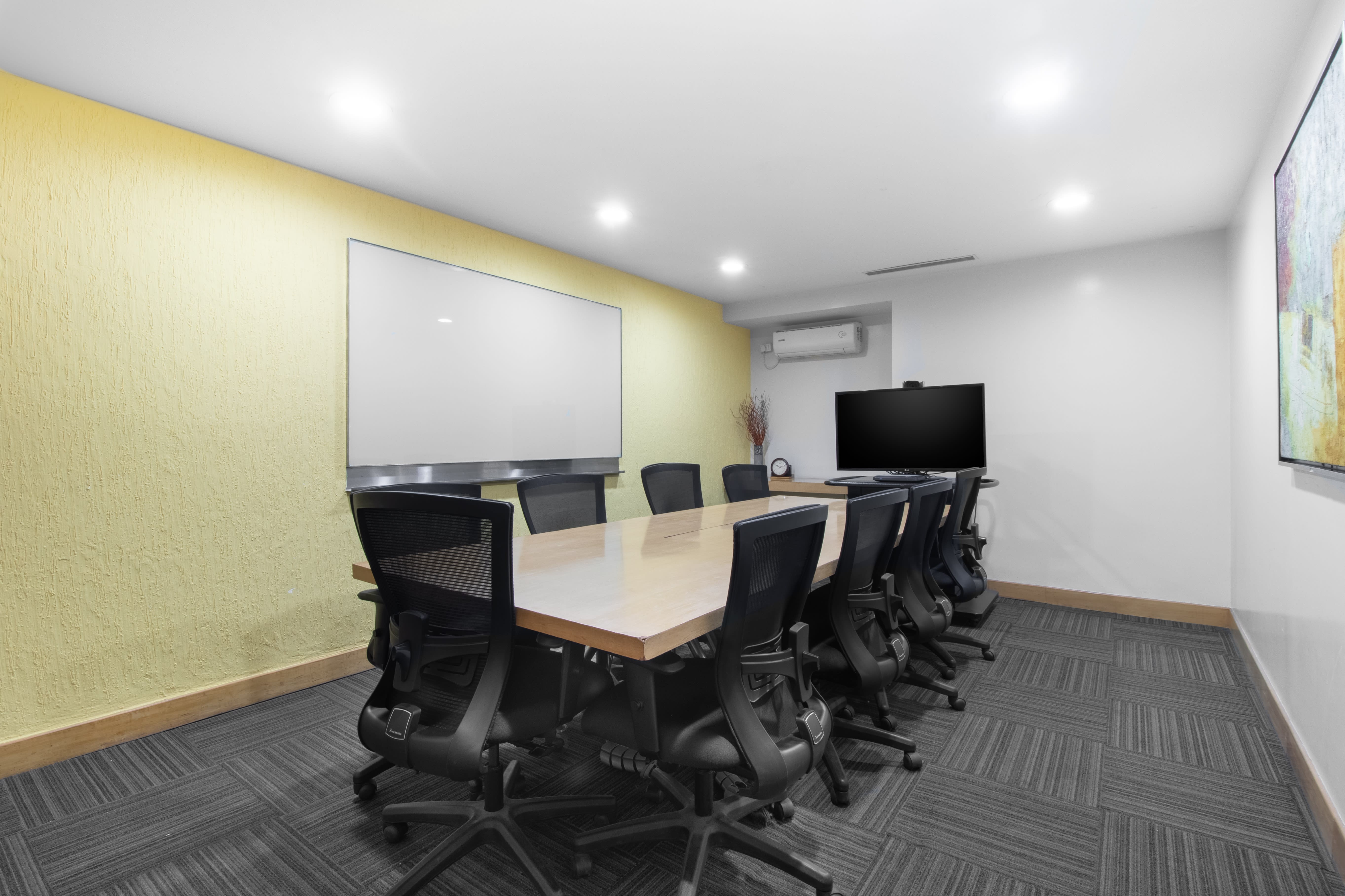 Raheja Towers photo 4