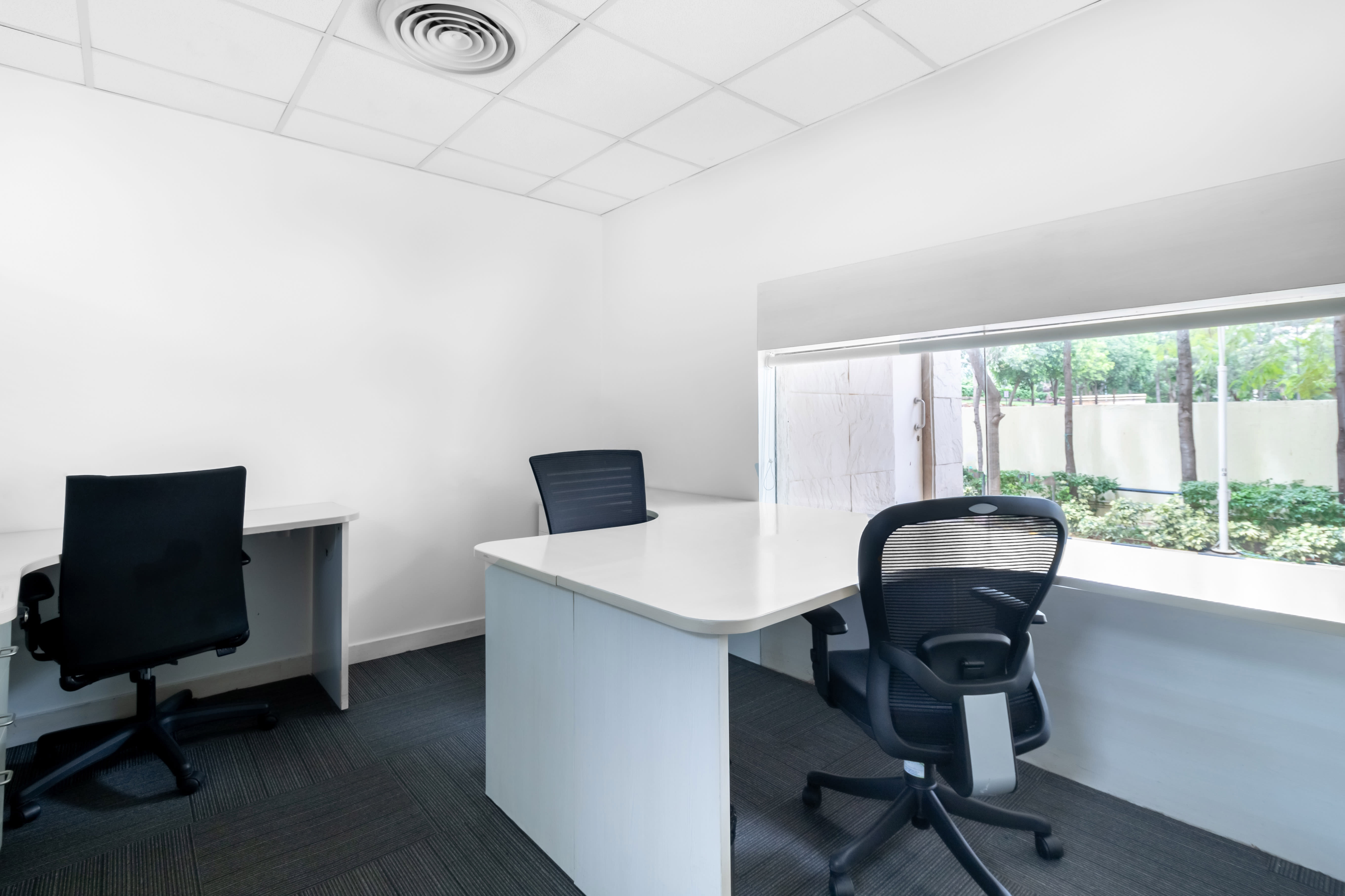 Manyata Embassy Business Park E1 photo 3