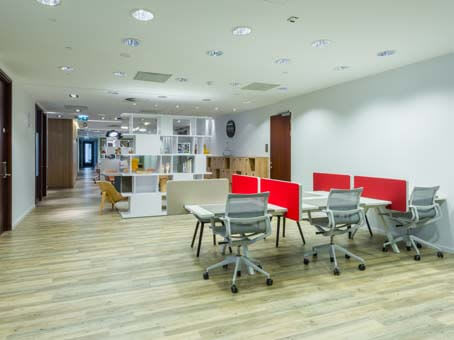Warsaw Financial Centre photo 8