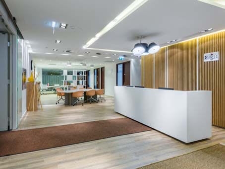 Warsaw Financial Centre photo 10