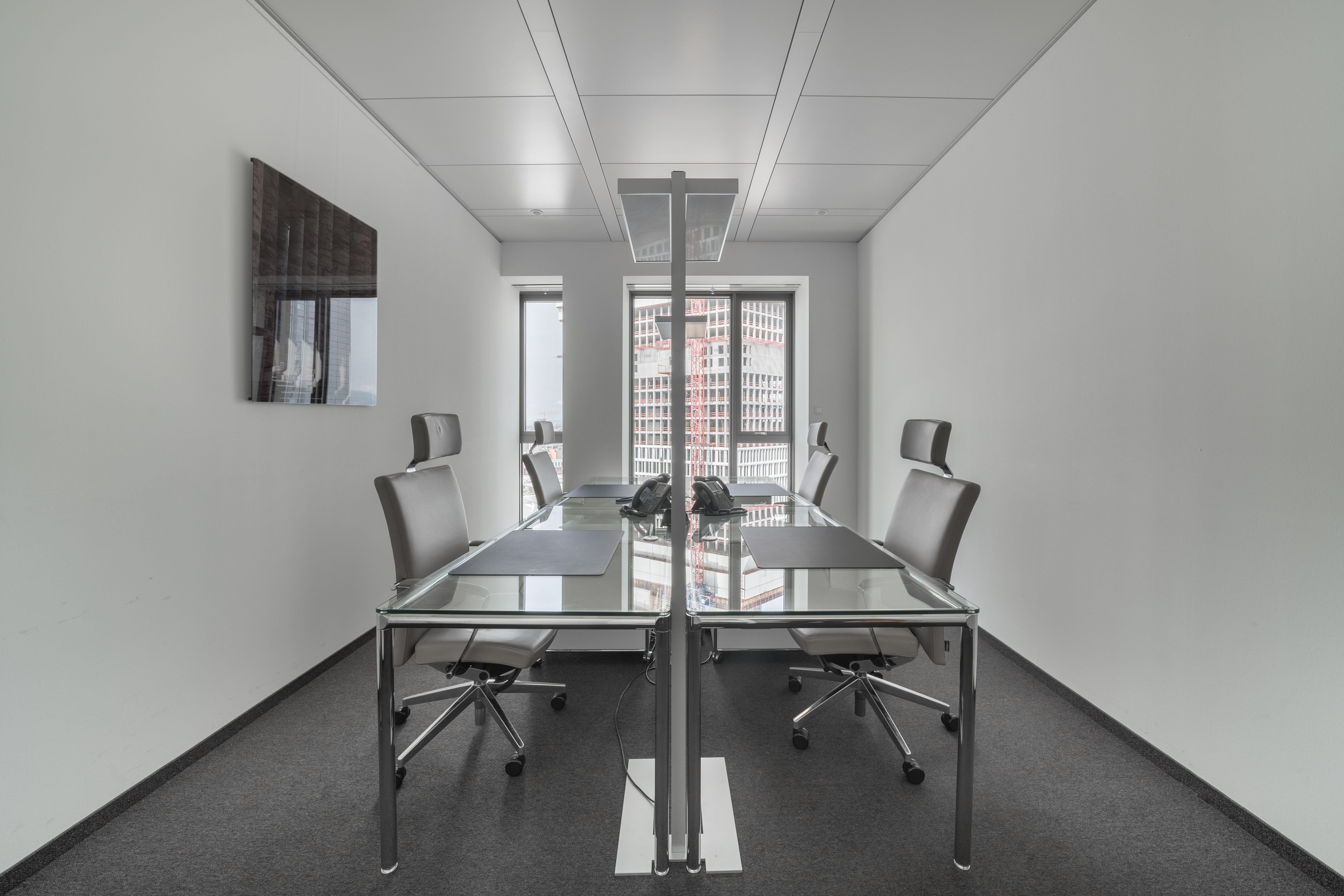 Tower 185 photo 6
