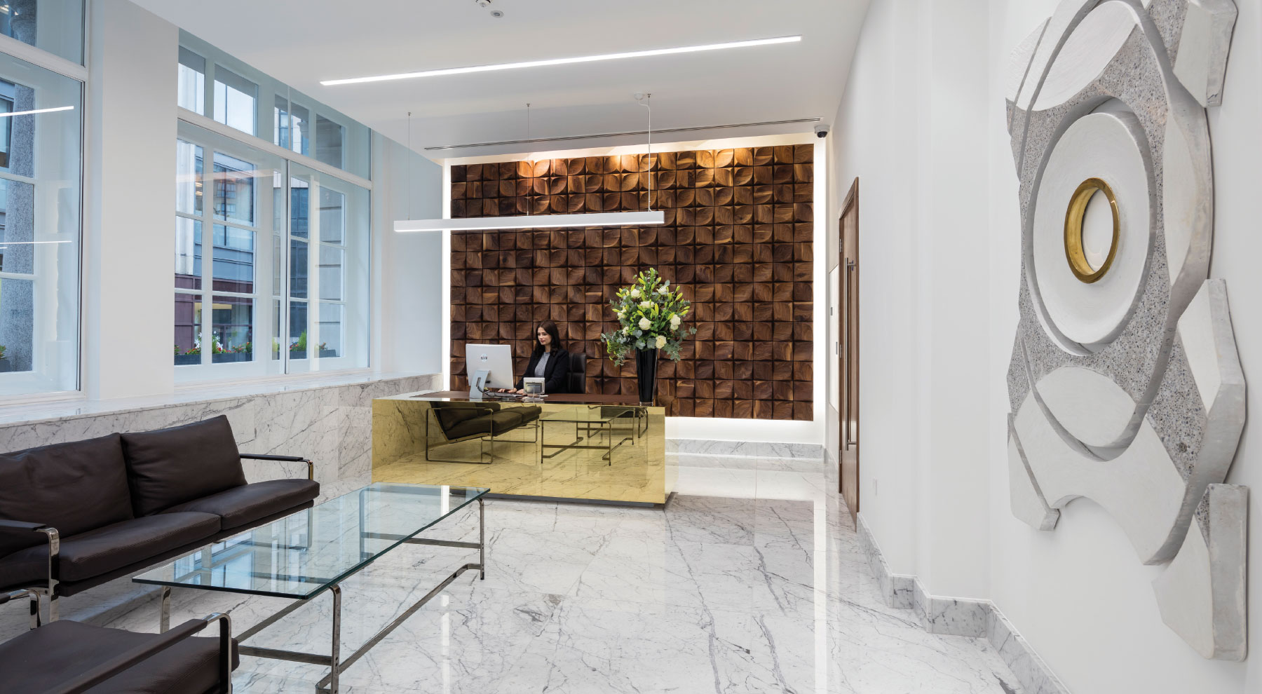 8 Lloyd's Avenue photo 2