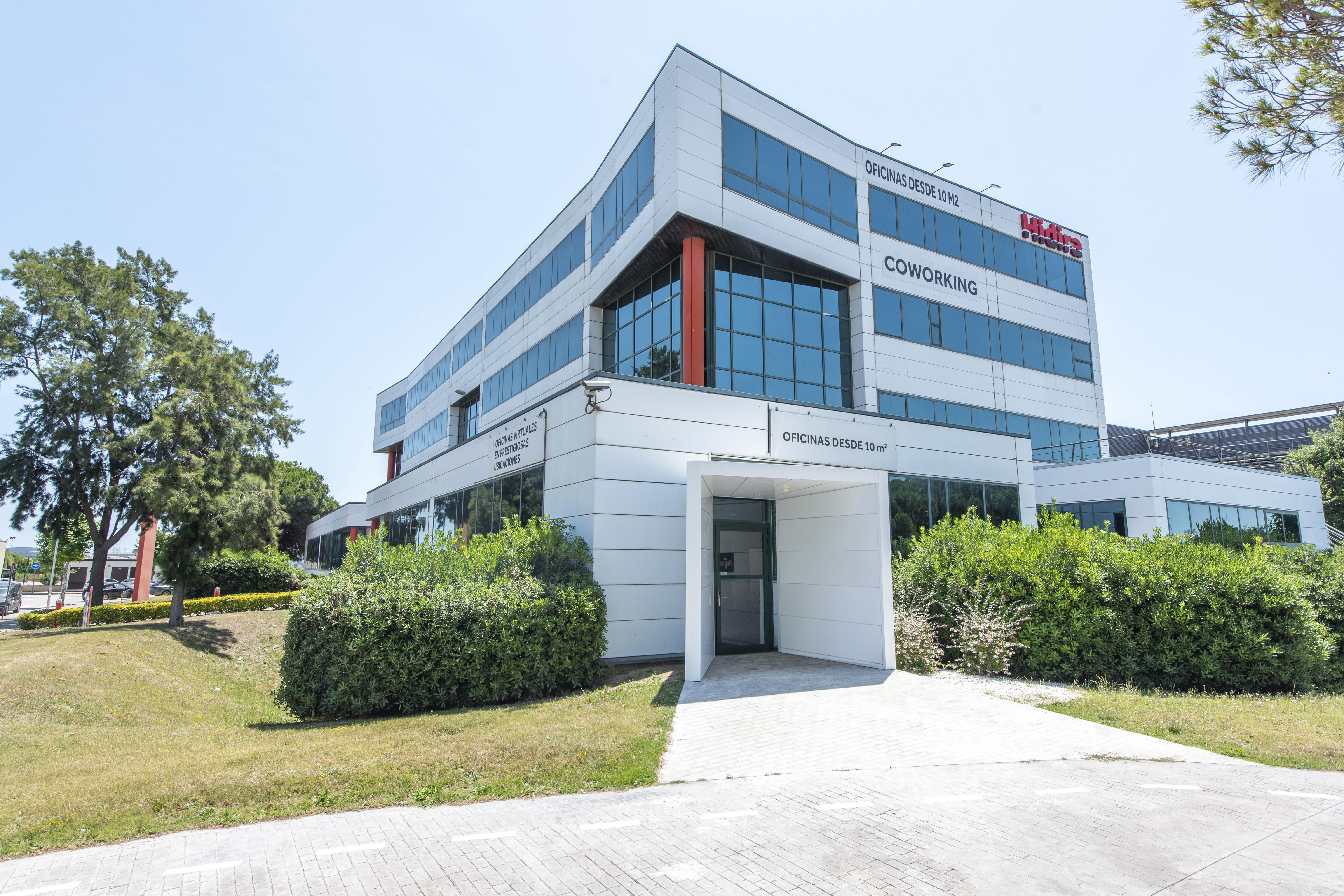 Mas Blau Business Park