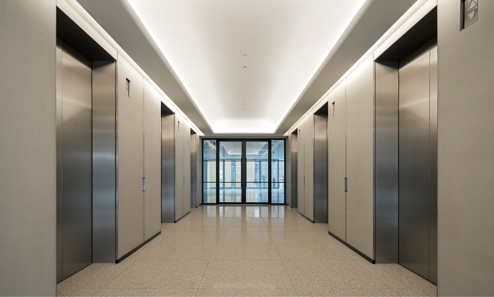 One London Wall photo 4