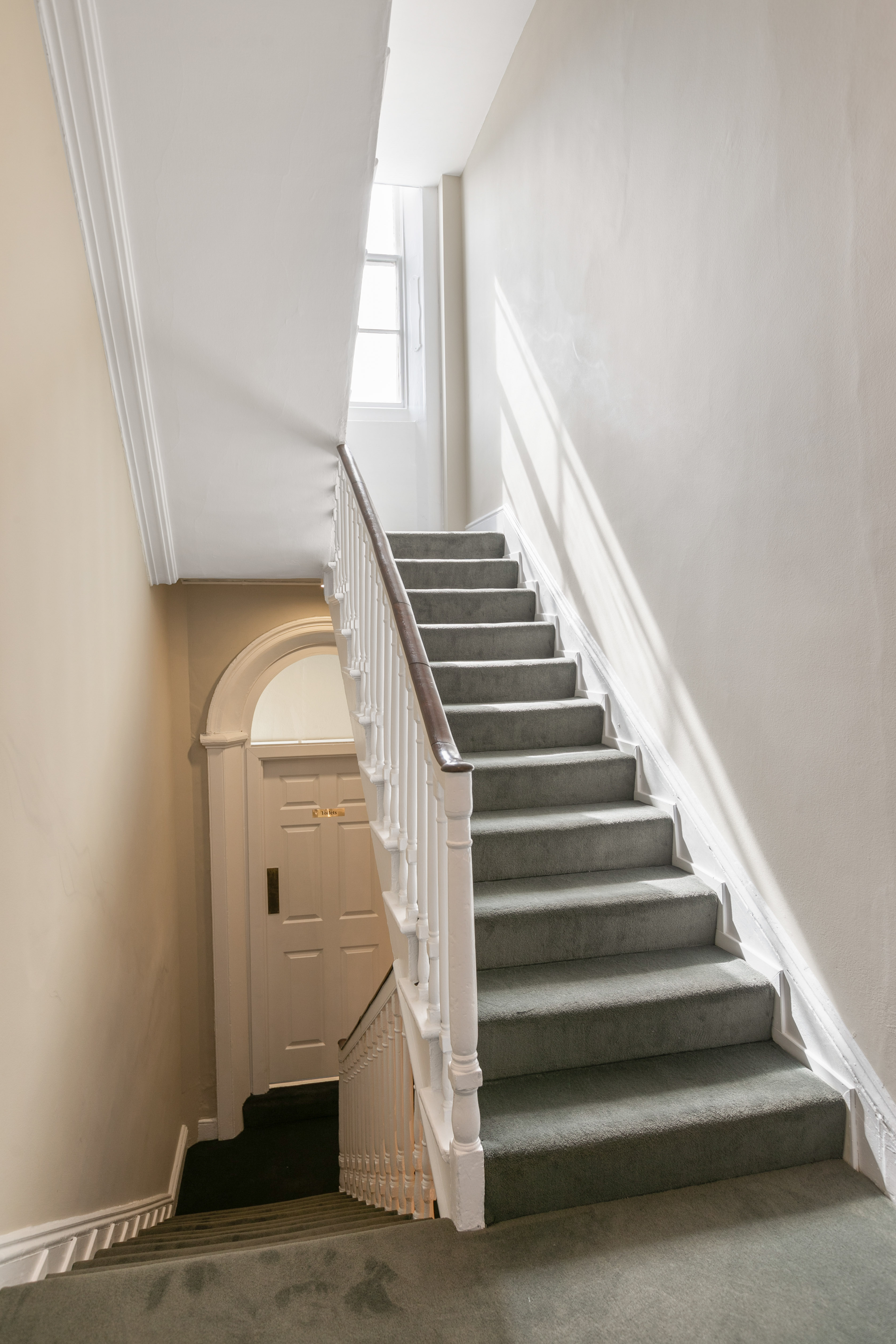10 Pembroke Street Upper photo 6