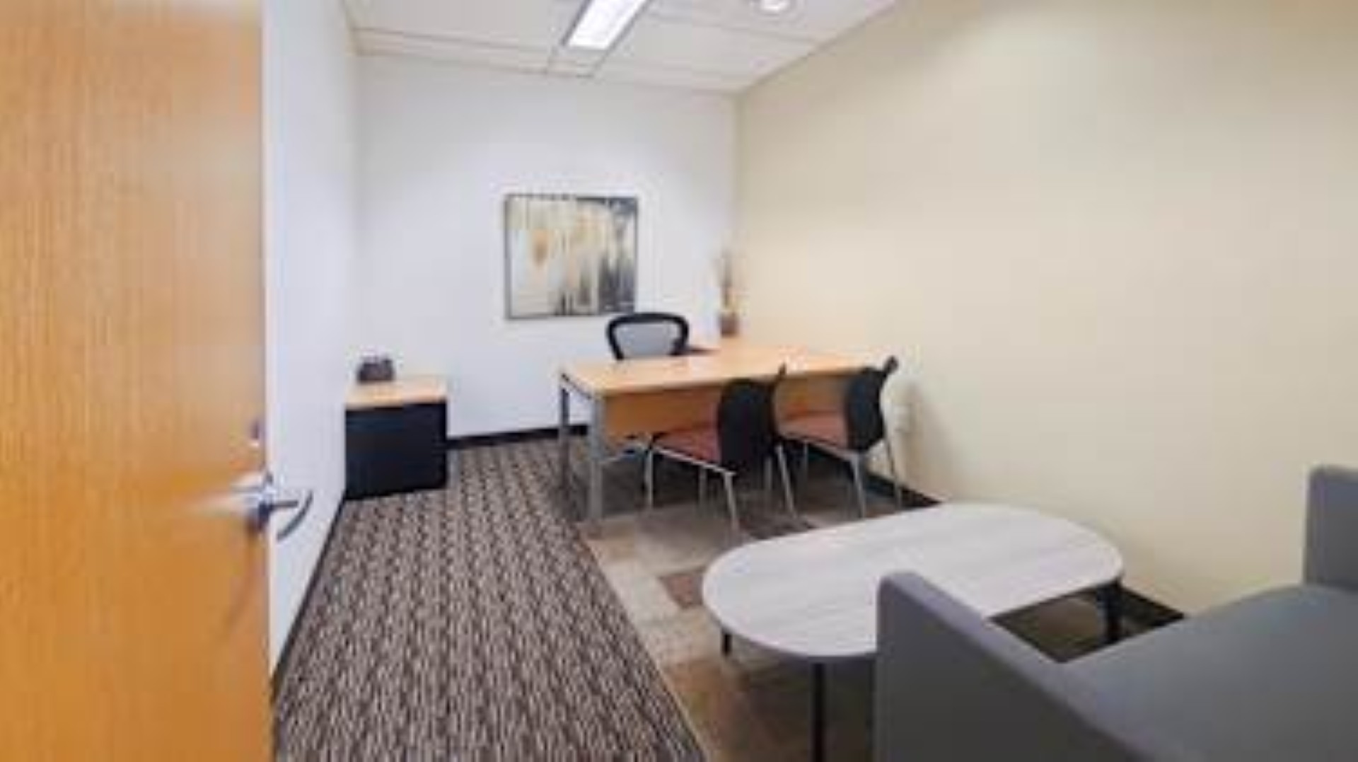 Washington Trust photo 3