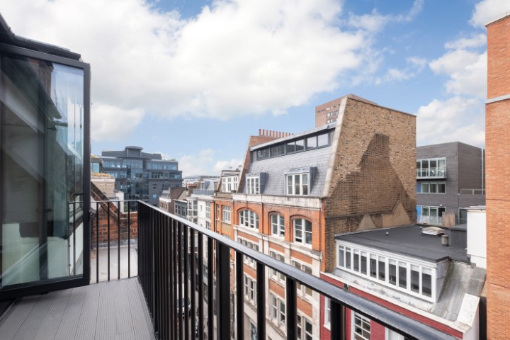 6 Poland Street photo 5
