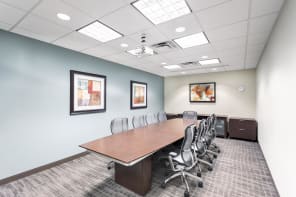 Sun Trust Center photo 3