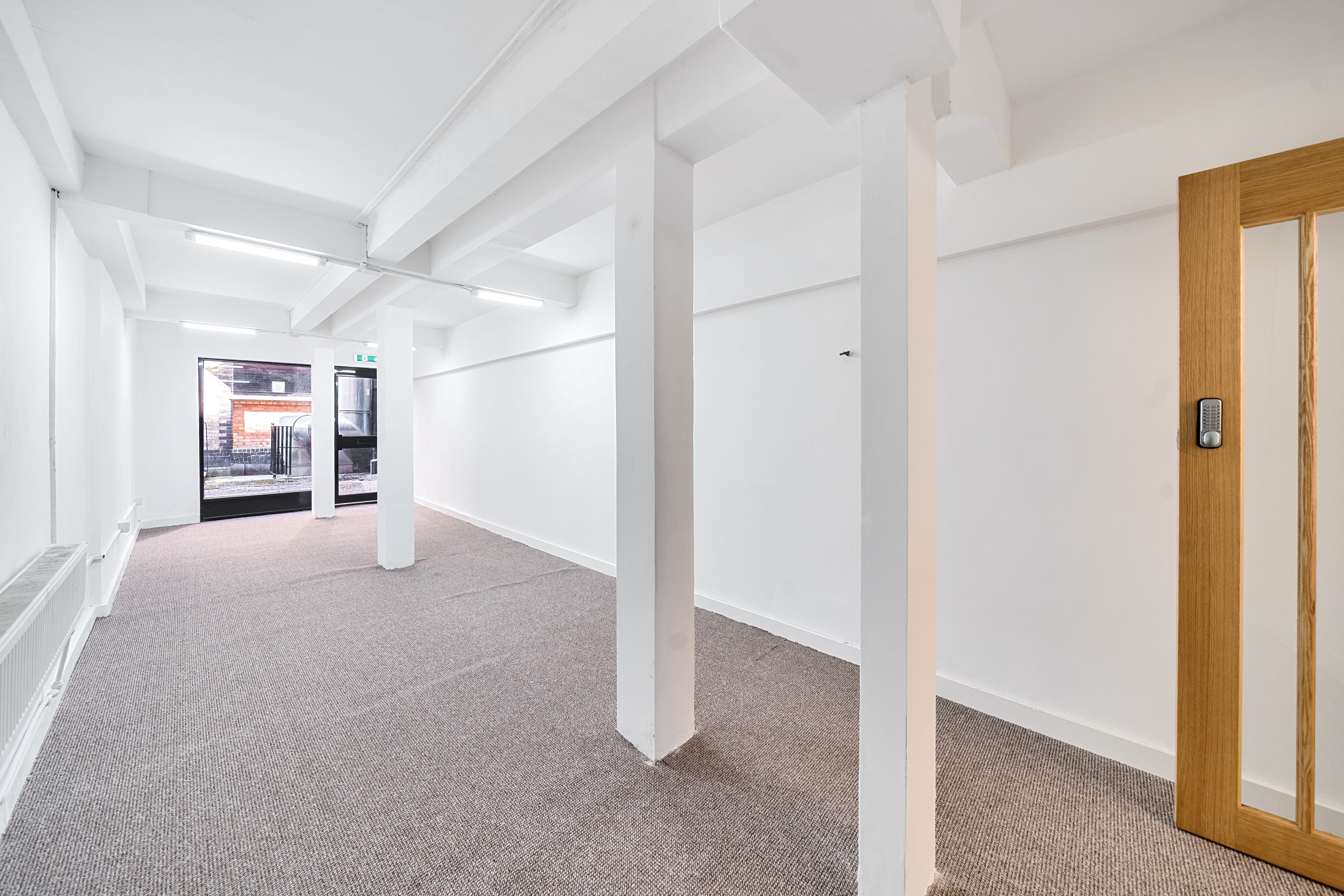 Hub 56 (Waterloo) photo 11