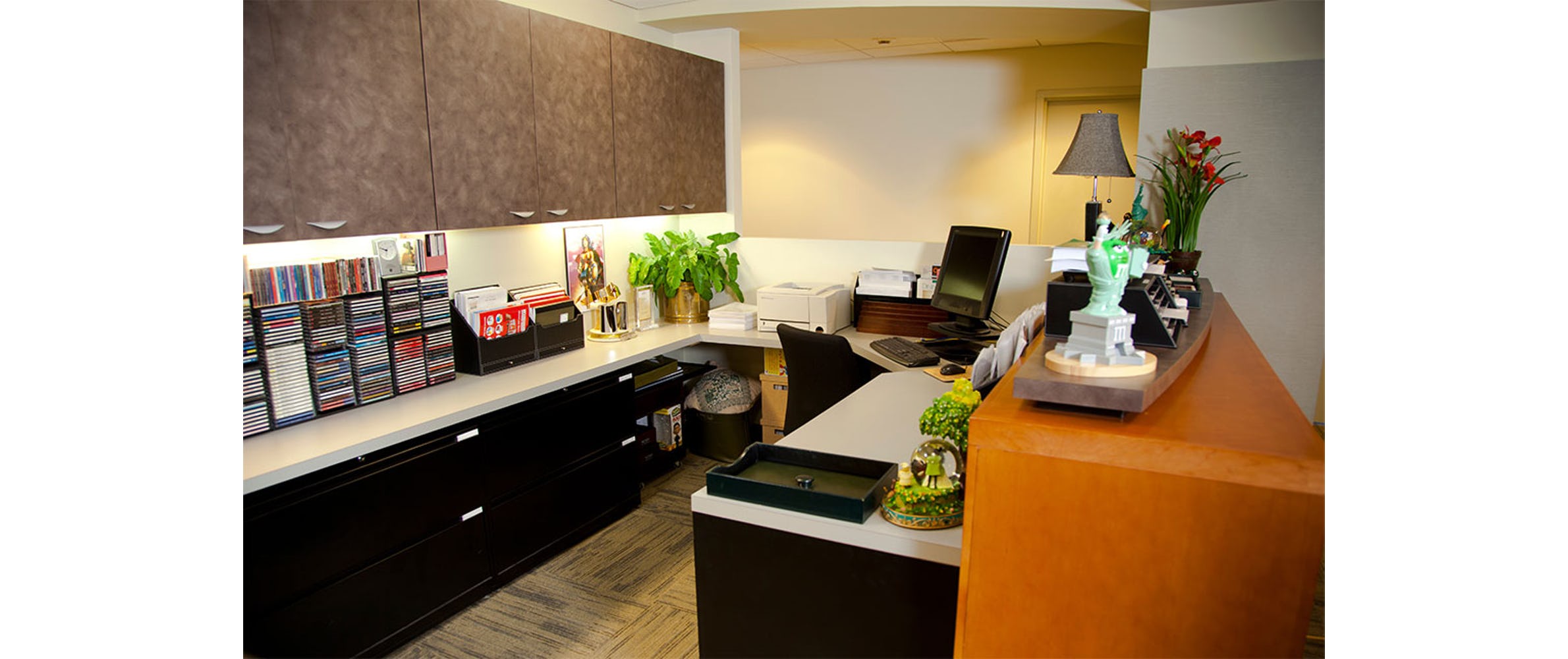 180 North LaSalle photo 4
