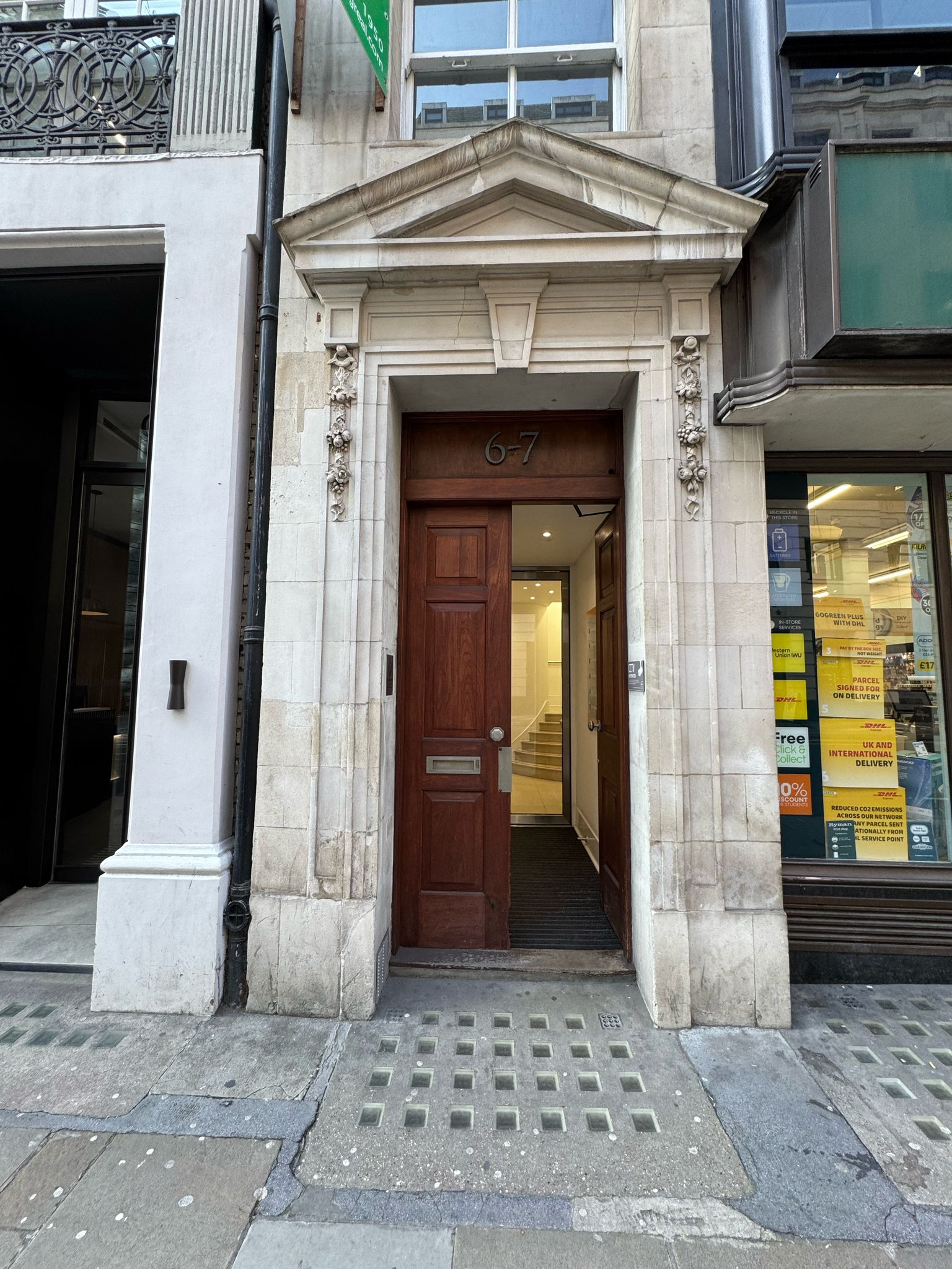 6-7 Queen Street photo 5