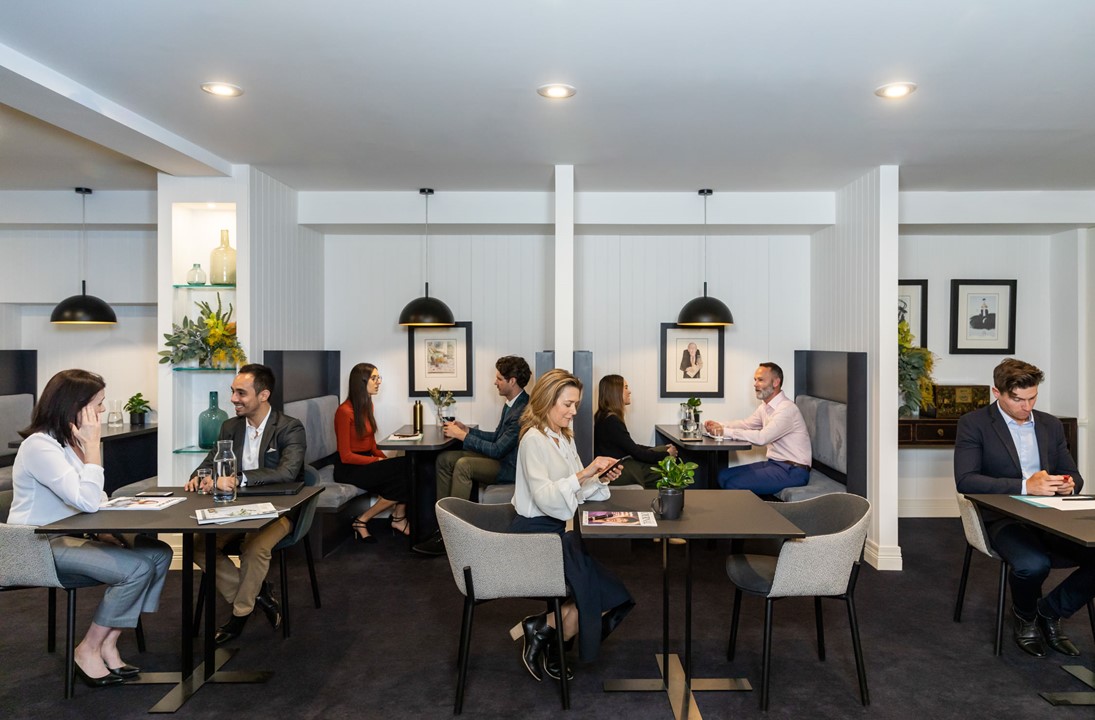 454 Collins Street photo 4