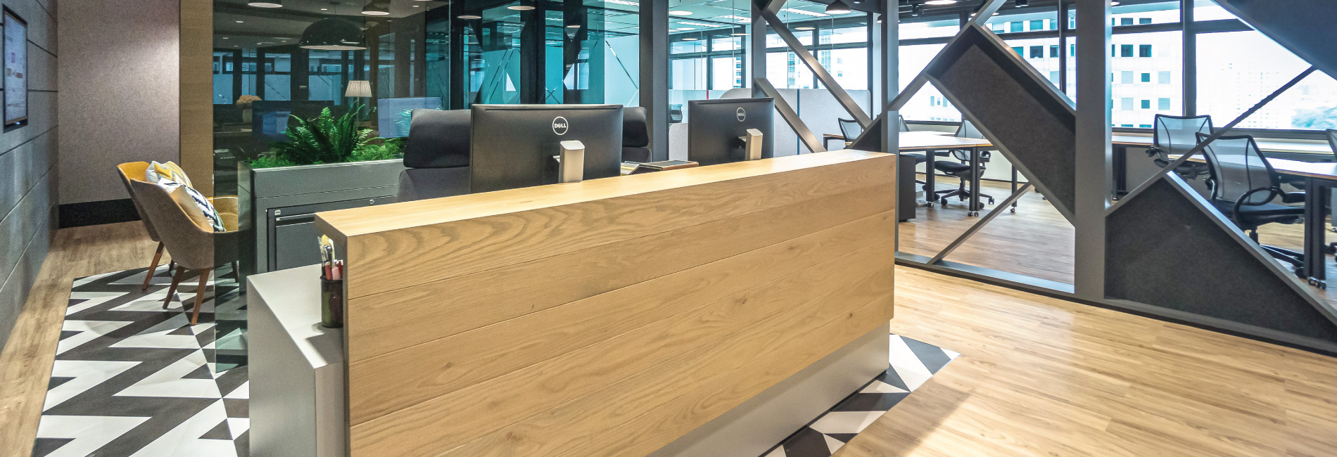 Singapore Land Tower