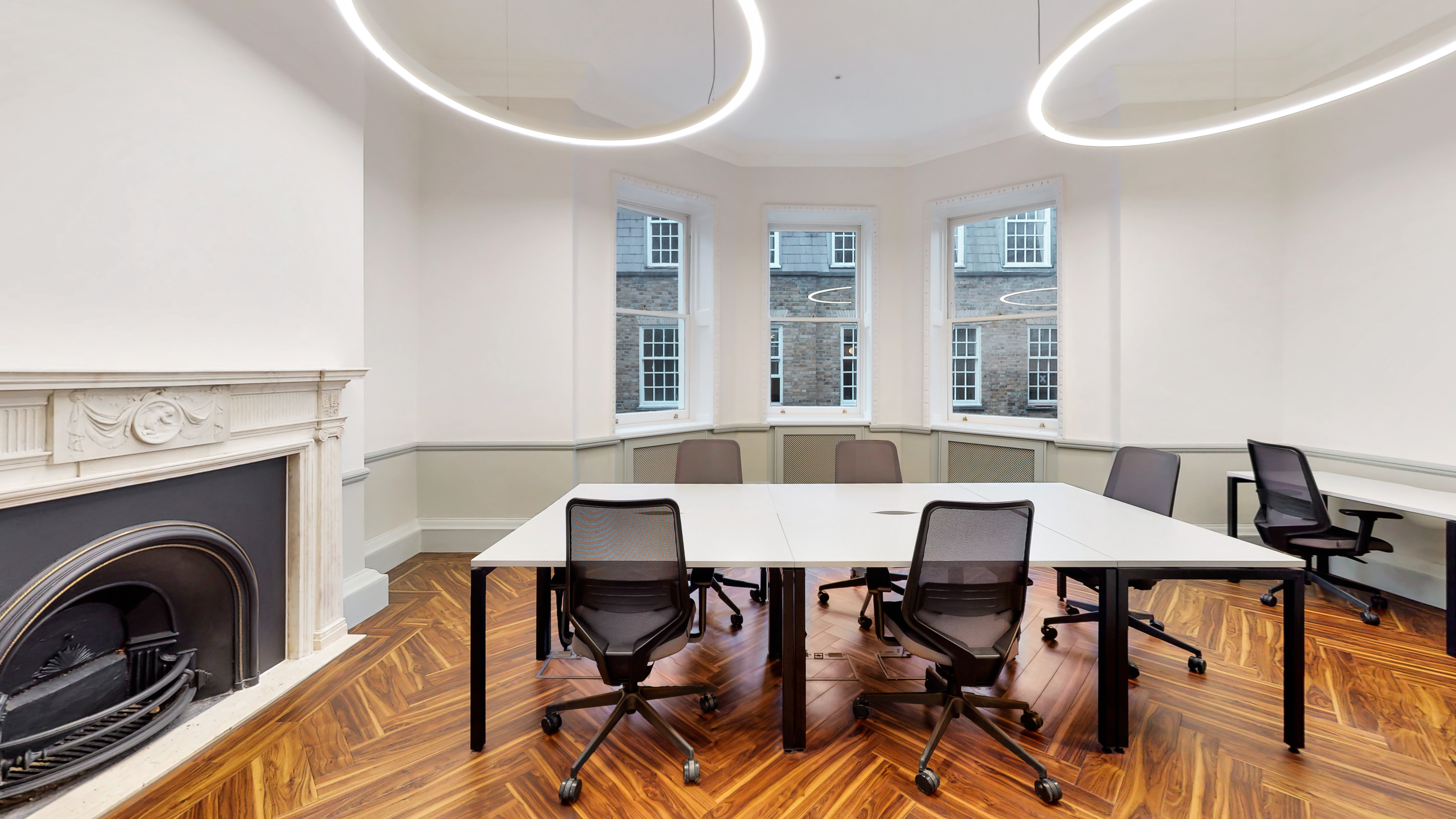 Theobald's Road photo 9