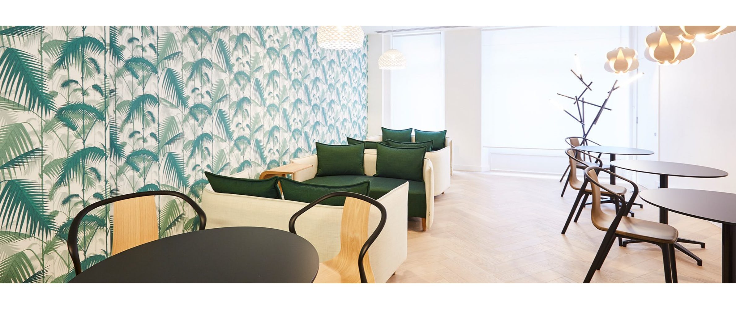 Golden Square photo 3
