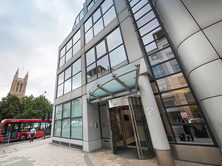 Hammersmith, Broadway