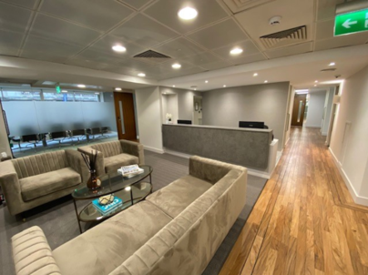 22a St James Sq photo 2