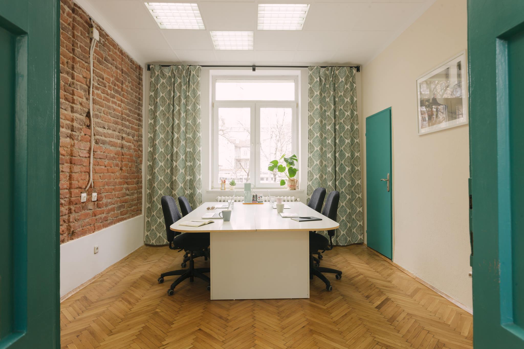 4 Iskar Str. photo 9