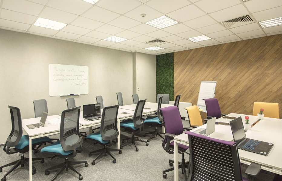 Crystal Business Center photo 4